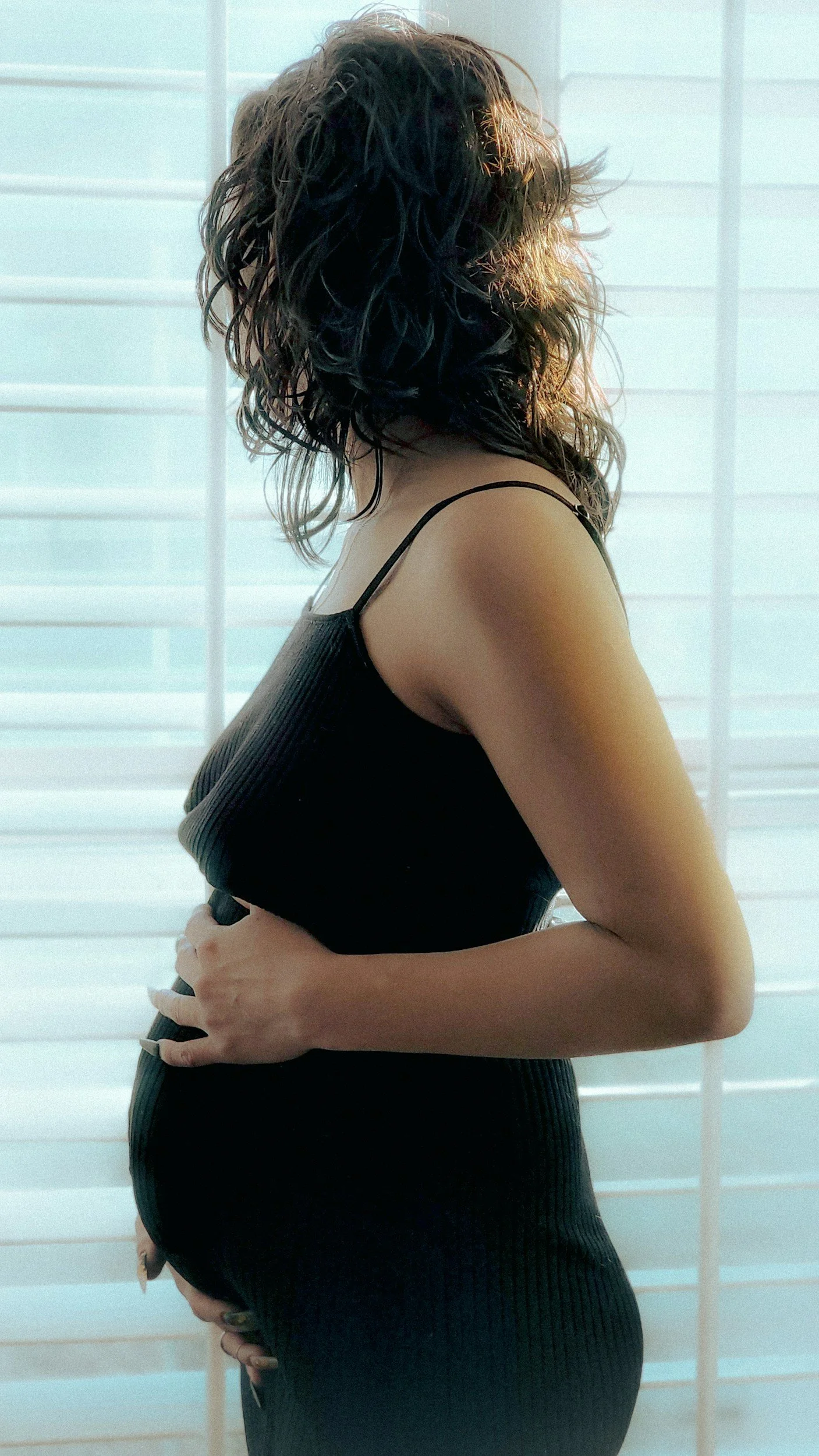 pregnant woman in colorado overthinking and wondering if something is wrong
