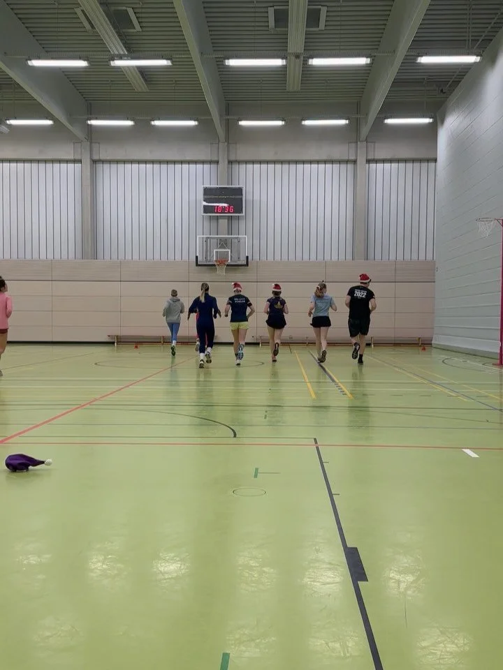 Scenes from our annual Santa Session 🤶 
As per usual, it&rsquo;s full of Santa hats, fun drills, silly moments and a last chance for a festive game before the year ends. 

Sending out all the Festive wishes to everyone and see you back on court on t