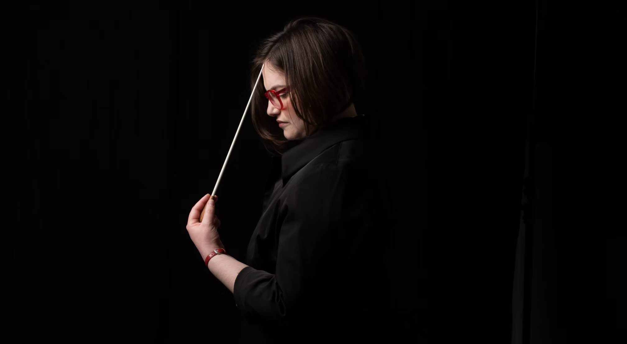 Noam Guest Conductor photo 2 PNG.png