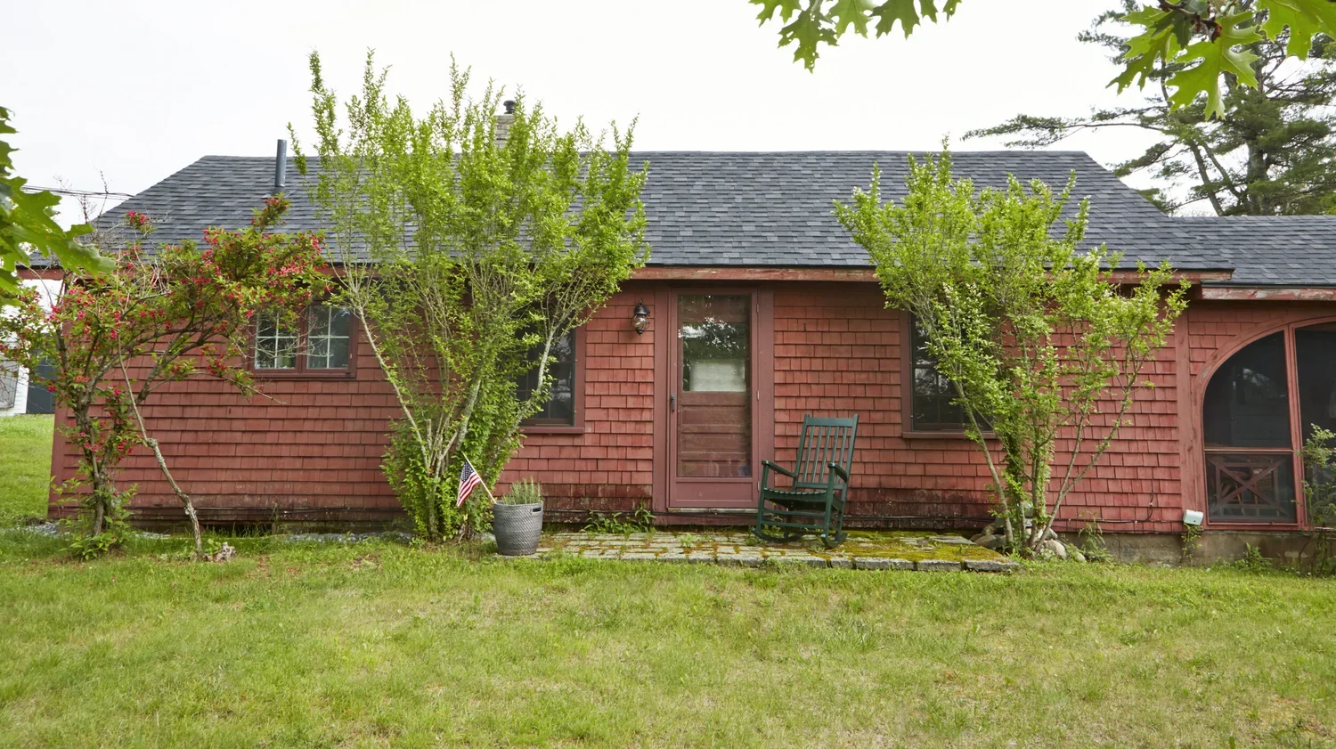 Tops'l_cottage_01.webp (Copy) (Copy)