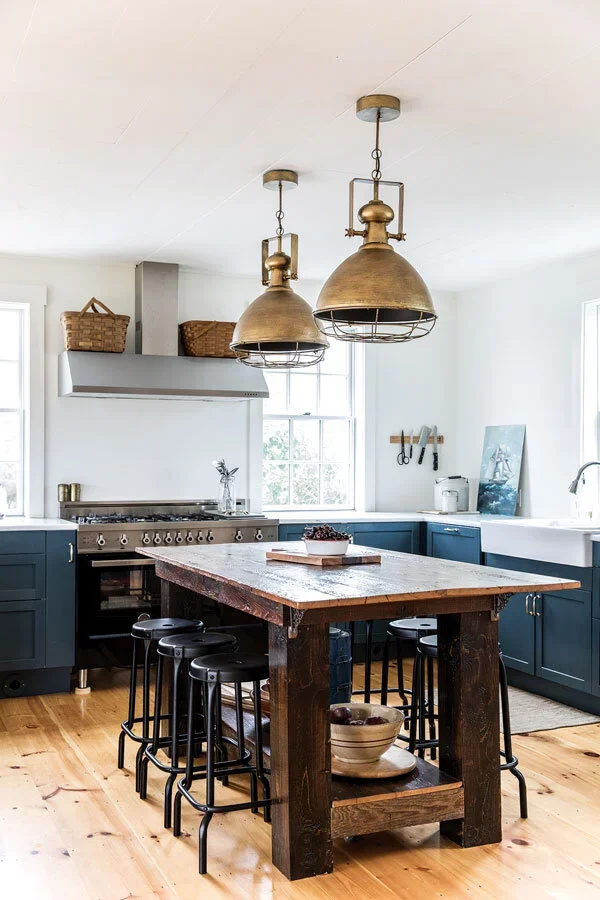 1907_MHTour2.webp (Copy) (Copy)