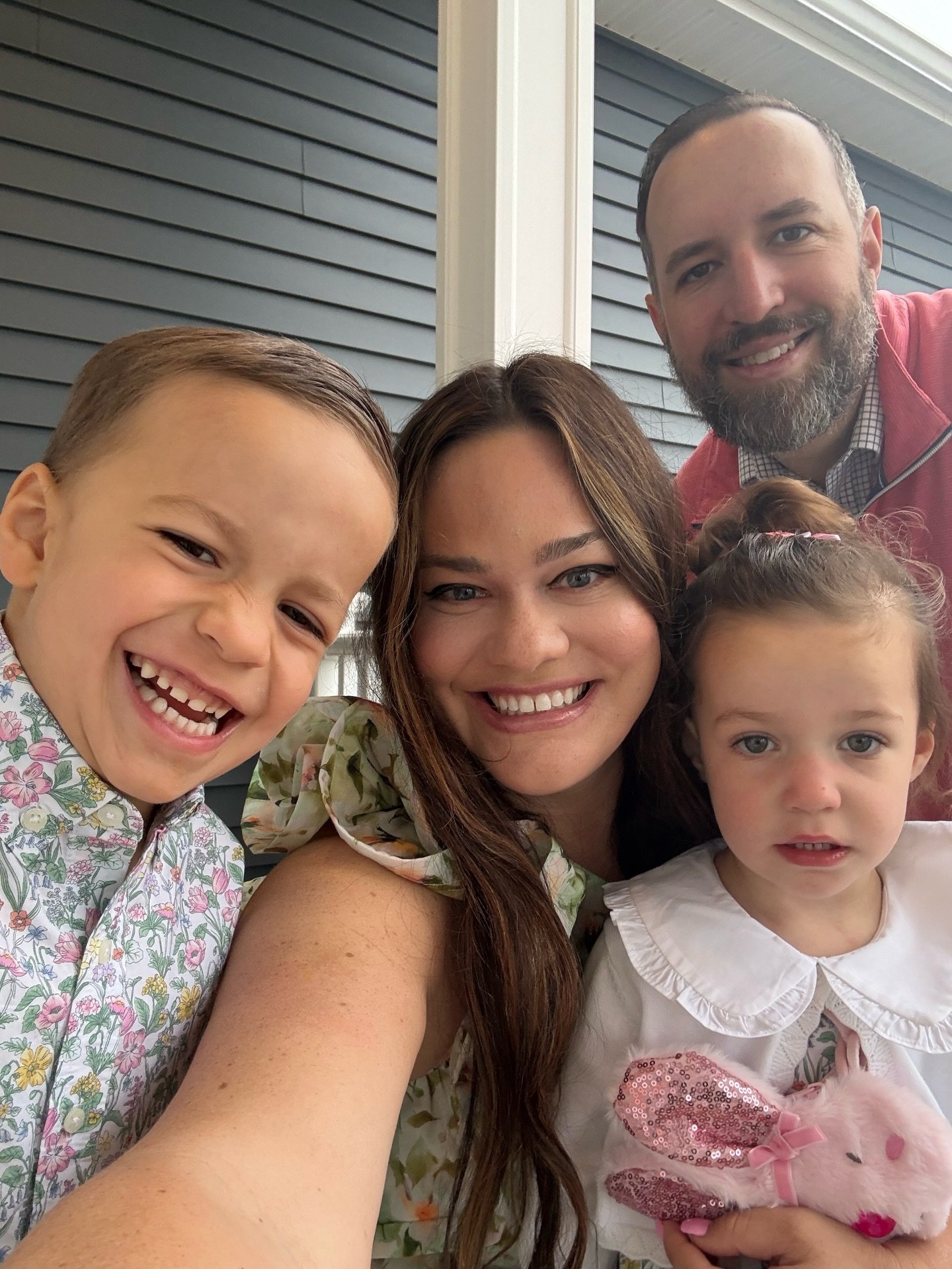 Happy Easter!! 🐰🐣