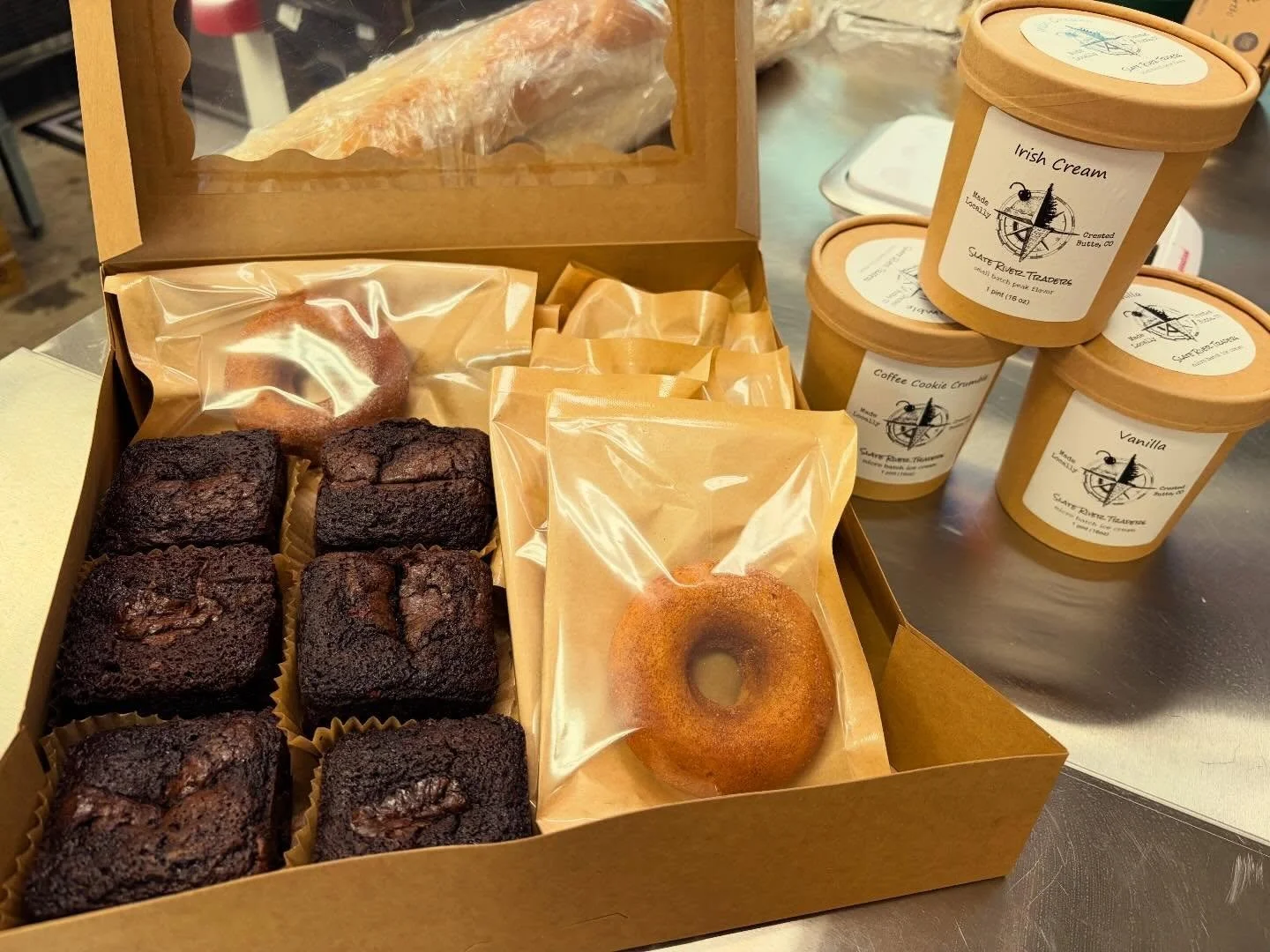 In need of a sweet treat this Closing/Easter weekend? 

Paradise Place Preschool is hosting an Easter Egg Hunt and Bake Sale at 11:30 am in Rainbow Park! Swing through and pick up home baked goods like these cinnamon sugar donuts and chocolate carame