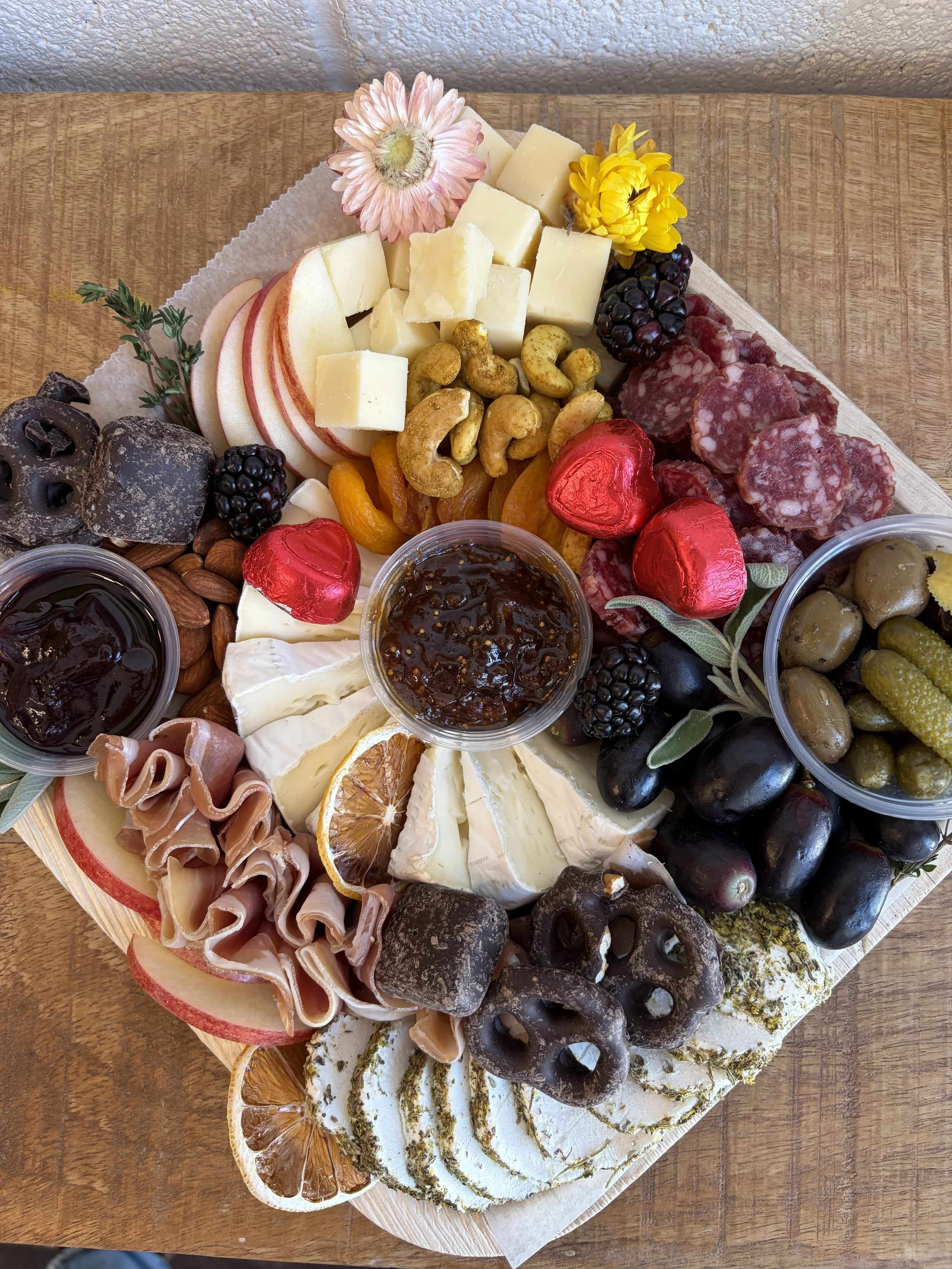 Medium Cheese & Charcuterie Board