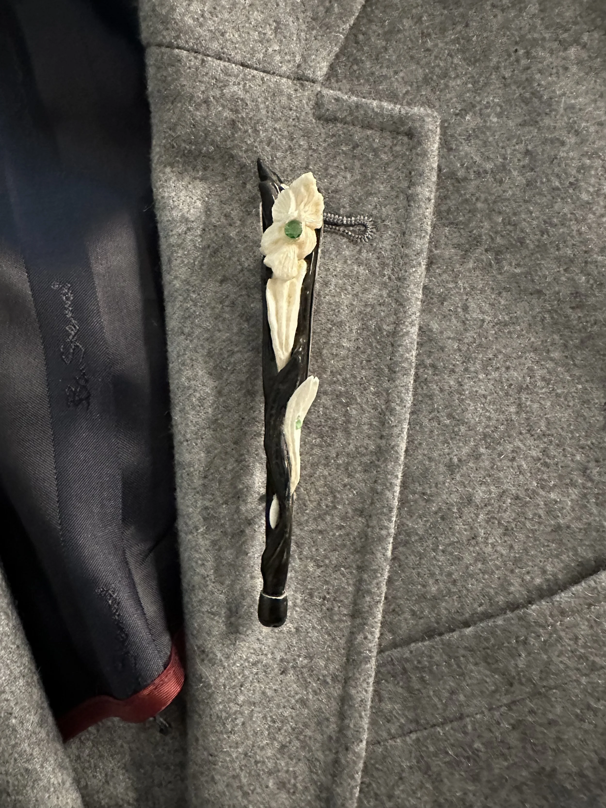 Iris Brooch / Stickpin