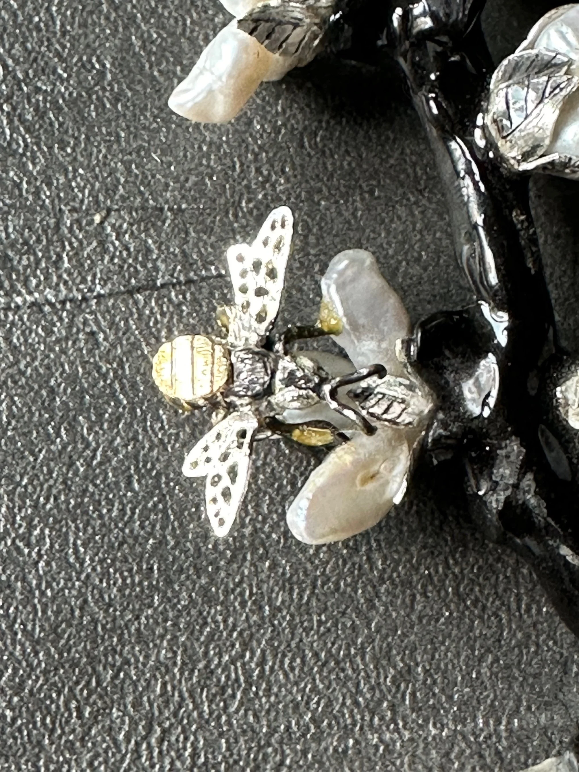 Kiawah Flower and Bee Brooch_2.jpg