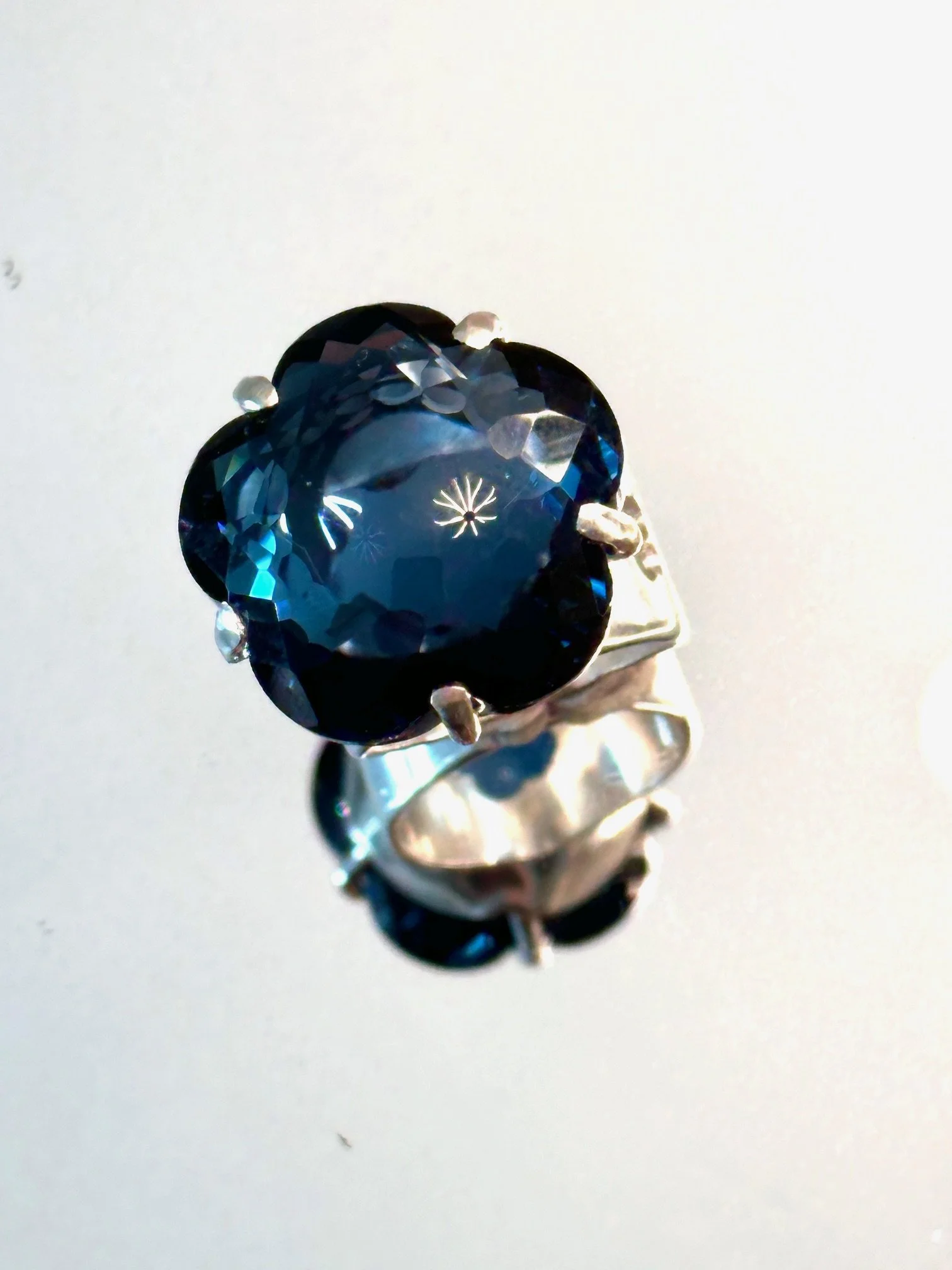 Petal cut London Blue Topaz Ring002.jpg