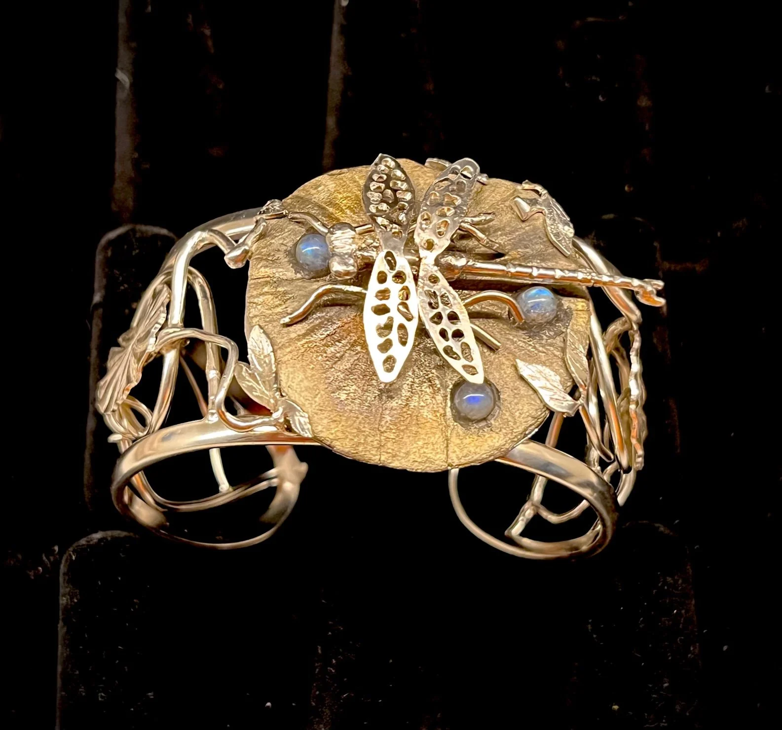 Dragonfly Cuff 22.jpg