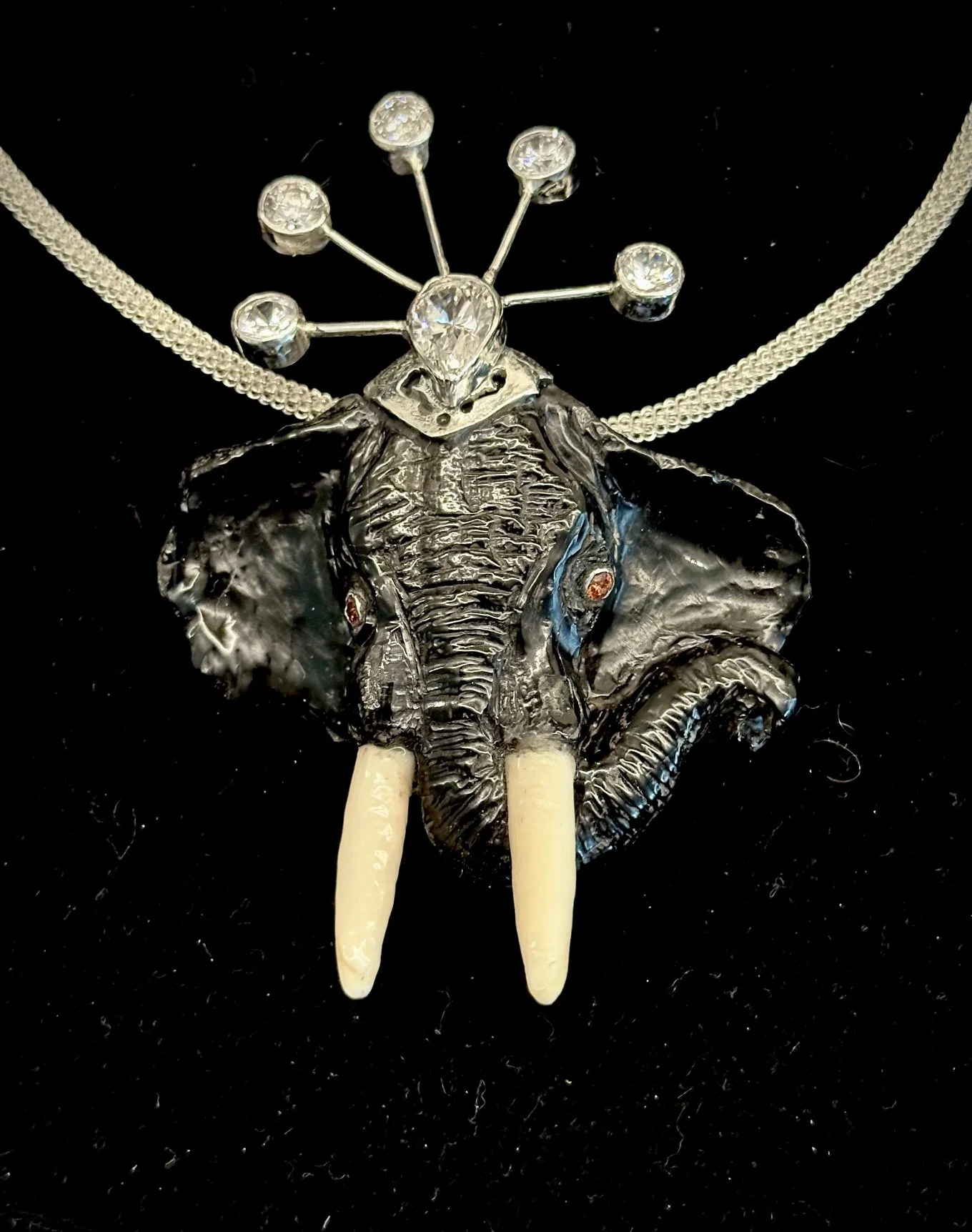Elephant pendant-brooch_4.jpg