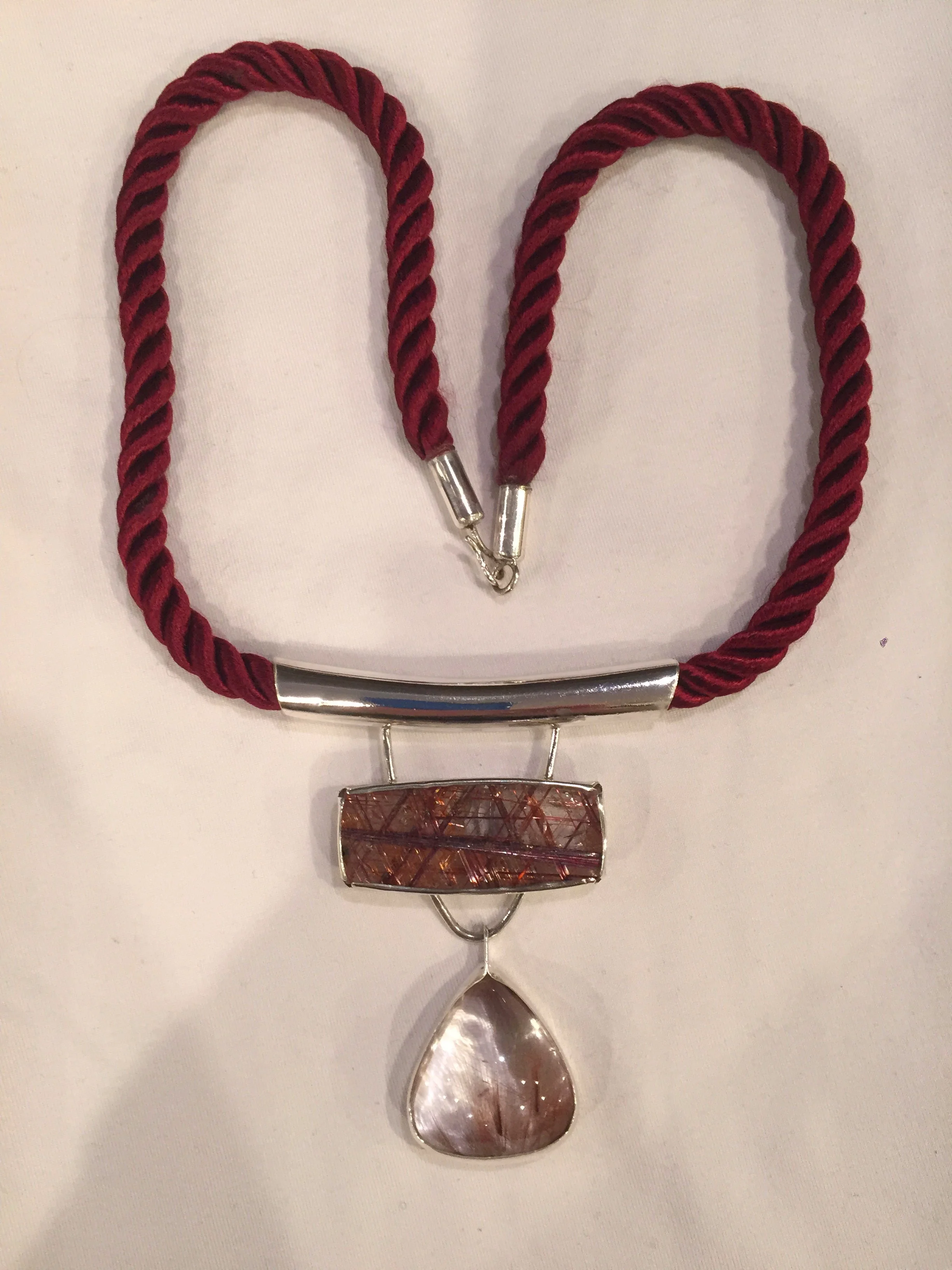 Stawberry Rutilated Quartz tori gate pendant_3.JPG