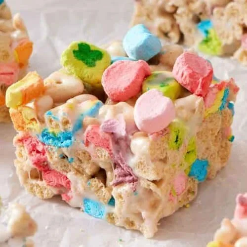 Lucky-Charms-Treats-Recipe-Card-500x500.jpg