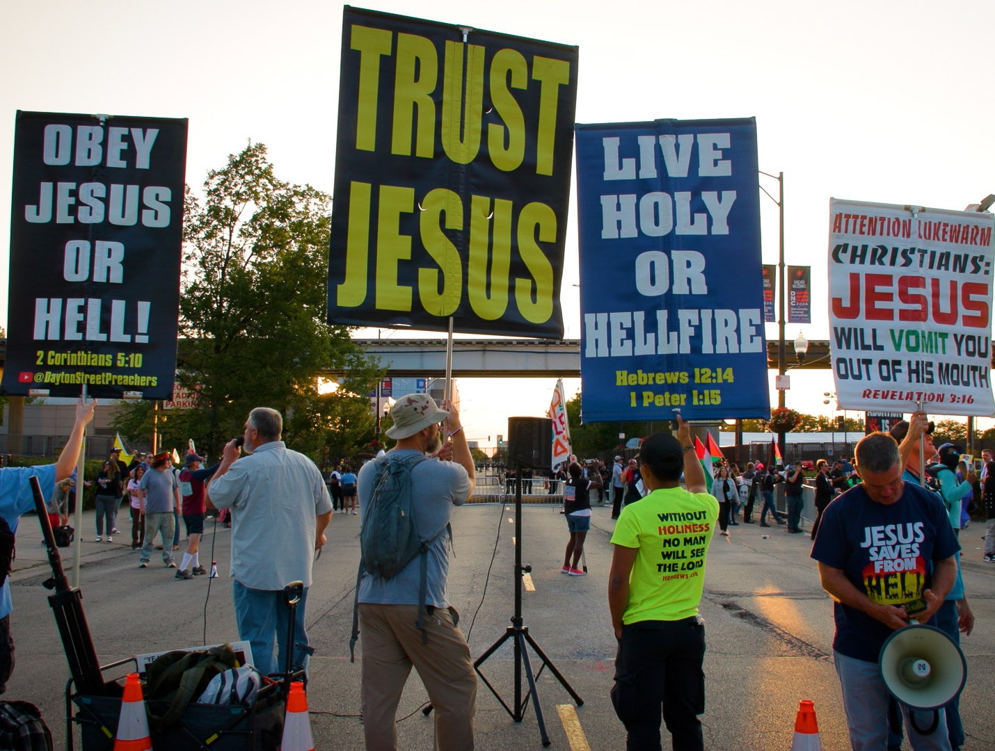 Episode 3 Why Trump Photos-04.jpg