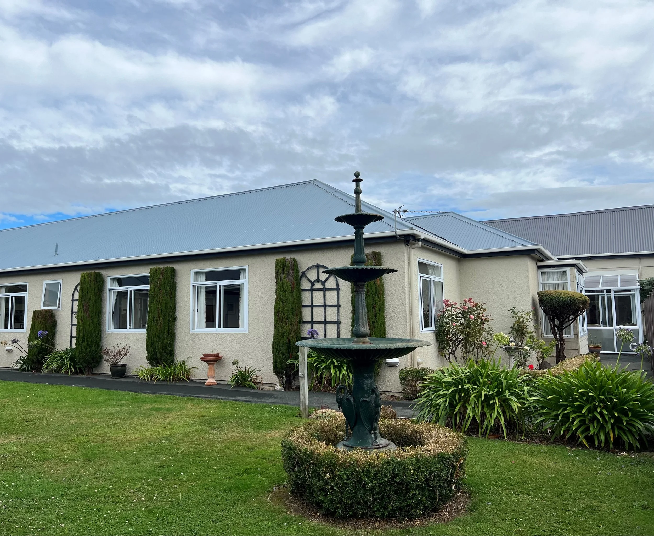 Ashlea Grove / Bradford Manor / Highview / Thornbury House