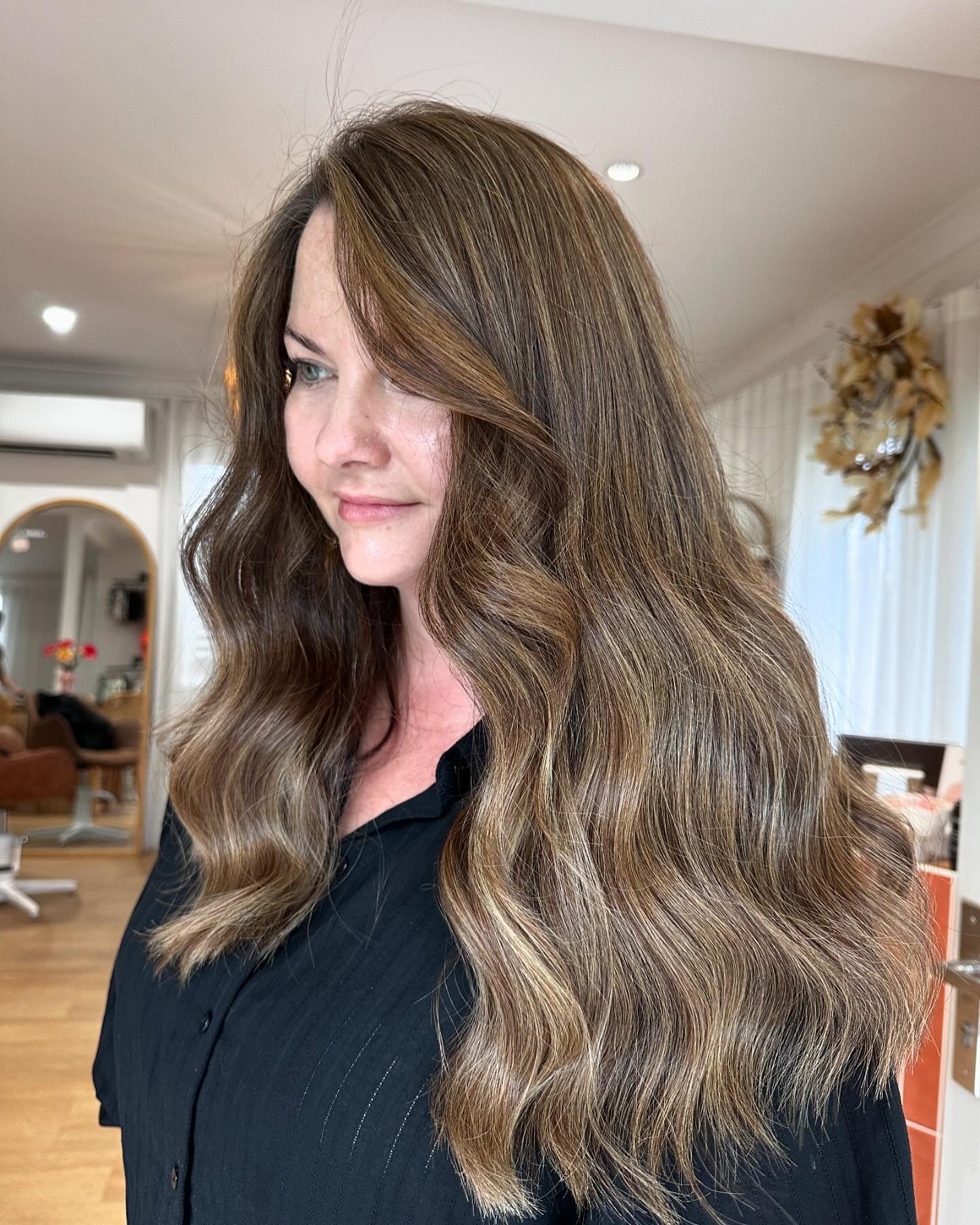 &bull; We all wish we had amazing thick hair like this stunner ❤️&zwj;🔥 hair by @nat_bombshell_hair