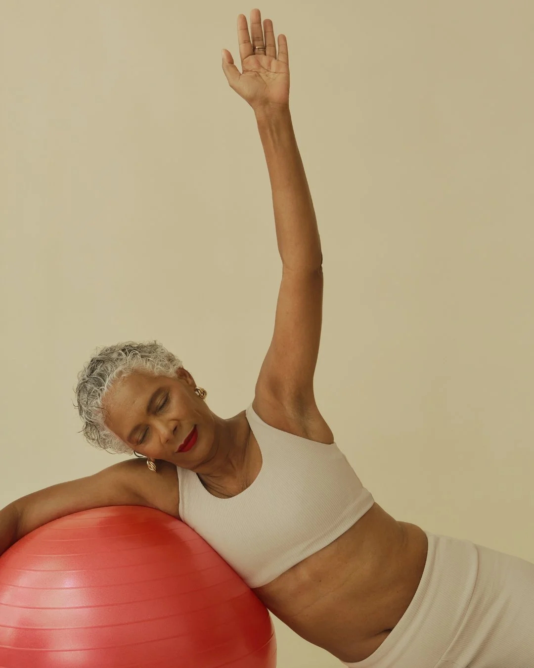 Movement does more than keep muscles flexible.

Gentle, regular movement supports joint health, circulation and lymphatic flow. When movement drops off, stiffness and fluid retention often follow. Massage helps restore ease through the tissues so mov