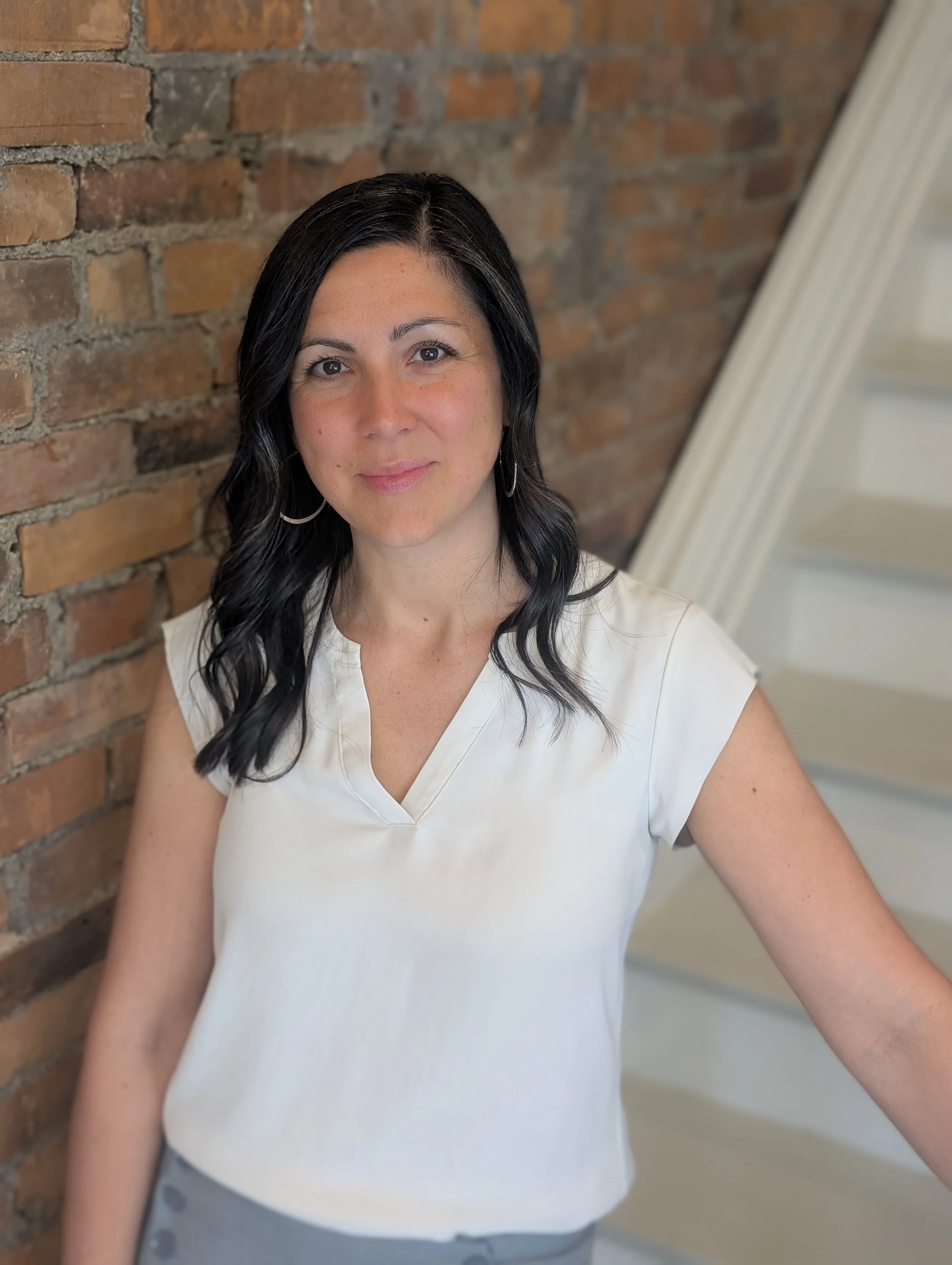 Warm, inviting therapist, open to helping you on your healing journey, Christian counsellor