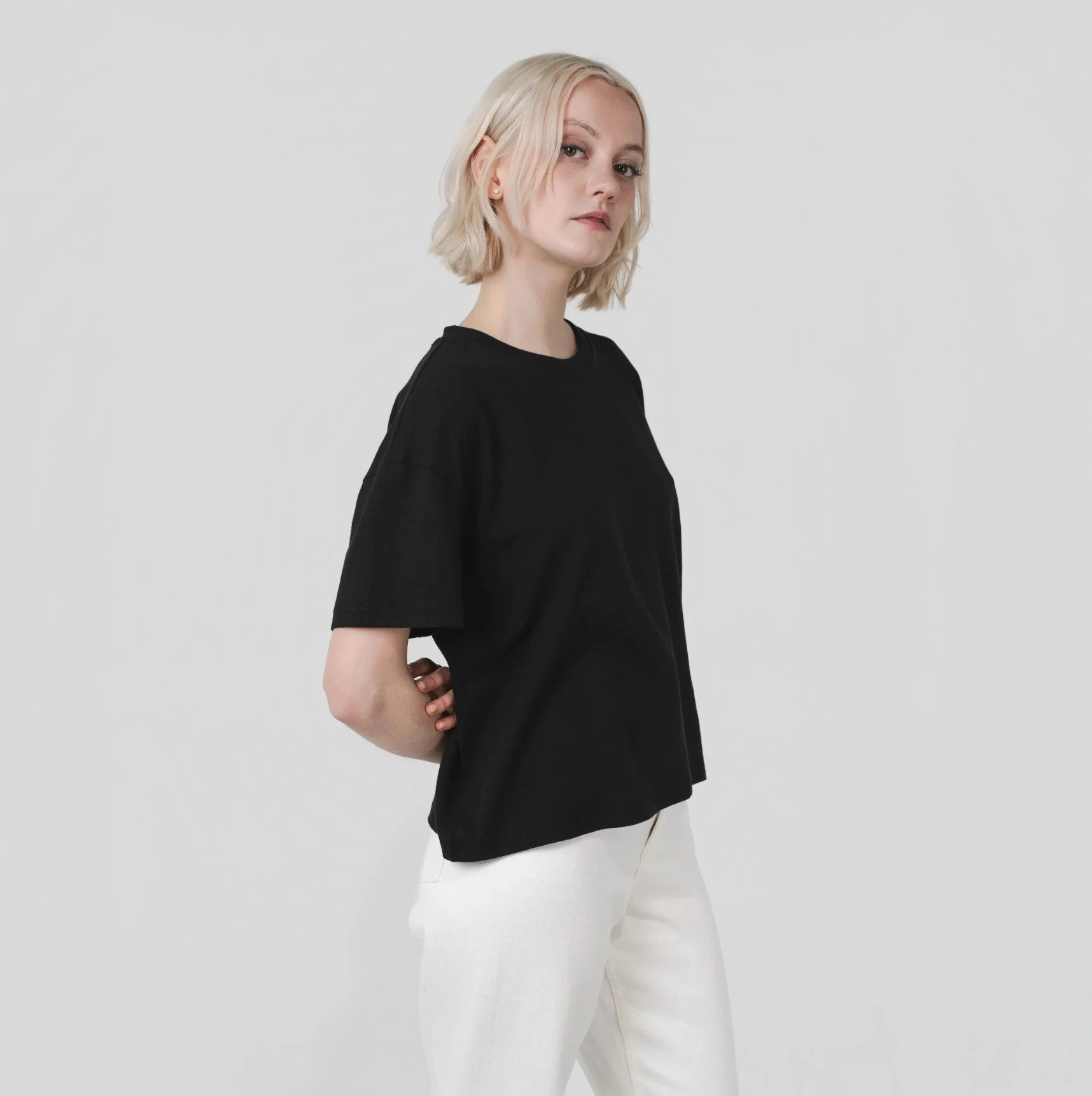 Boxy Tee Black3.jpg