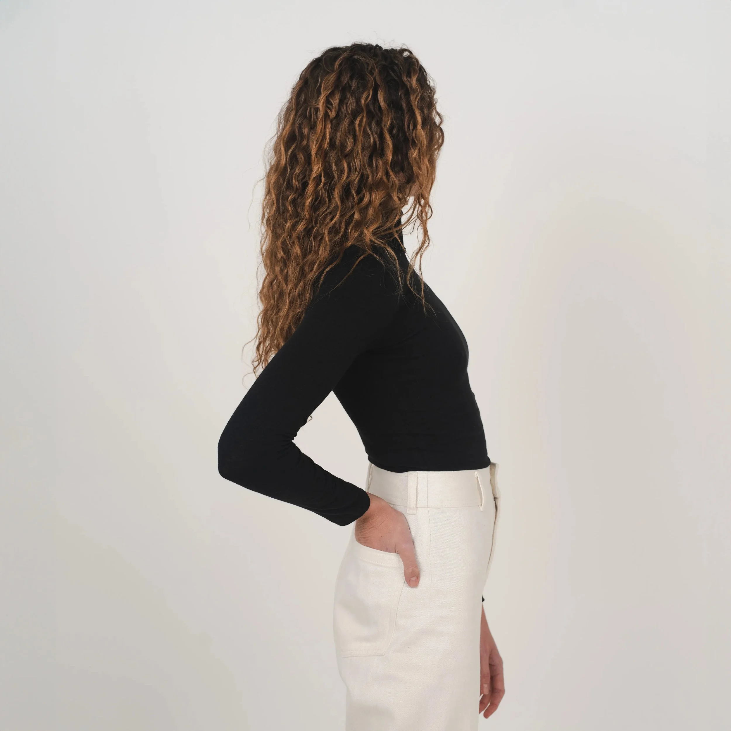 stretch-mock-neck-skivvy_black_05.jpg