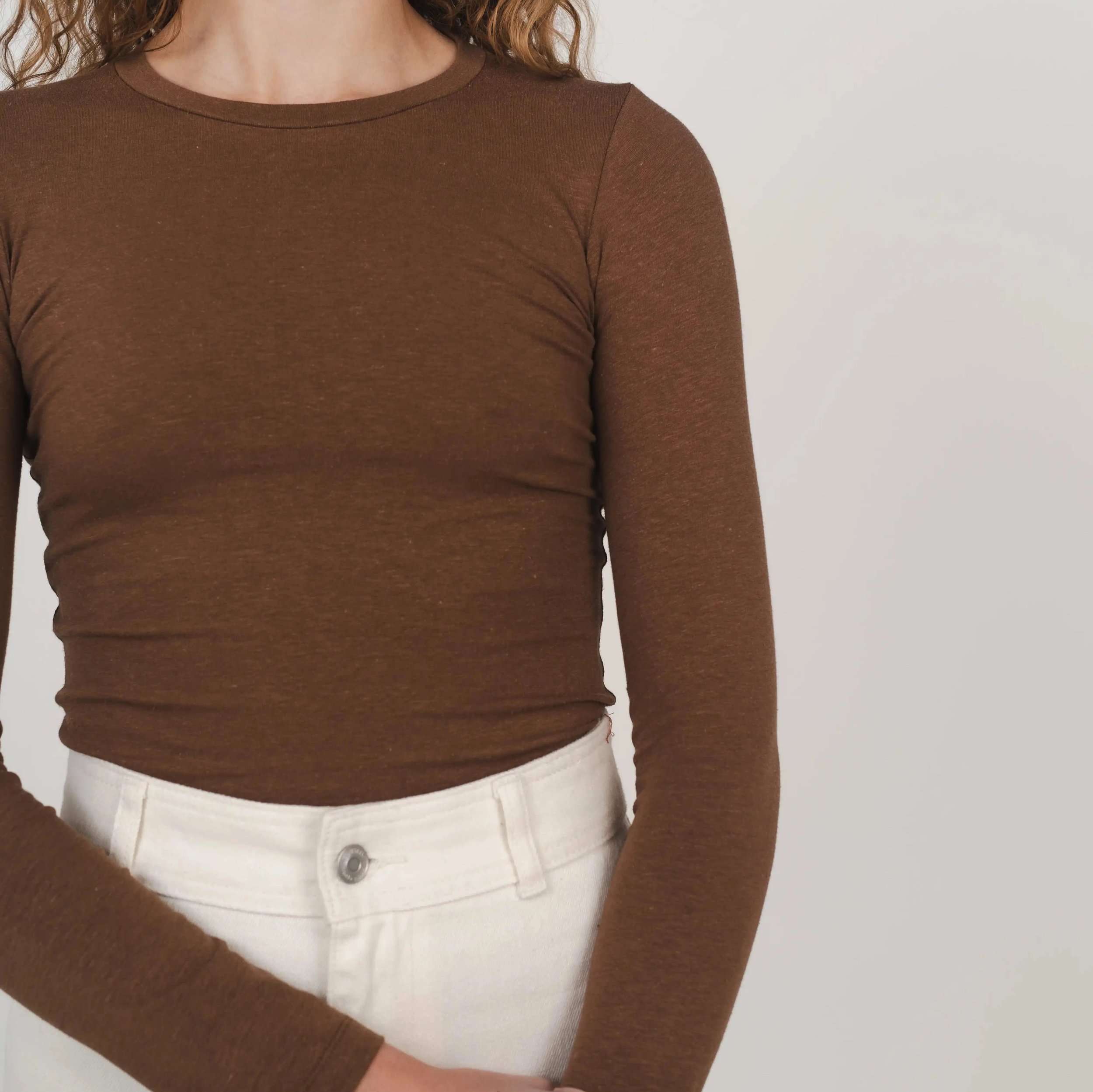 stretch-long-sleeve-top_toasted-coconut_03.jpg