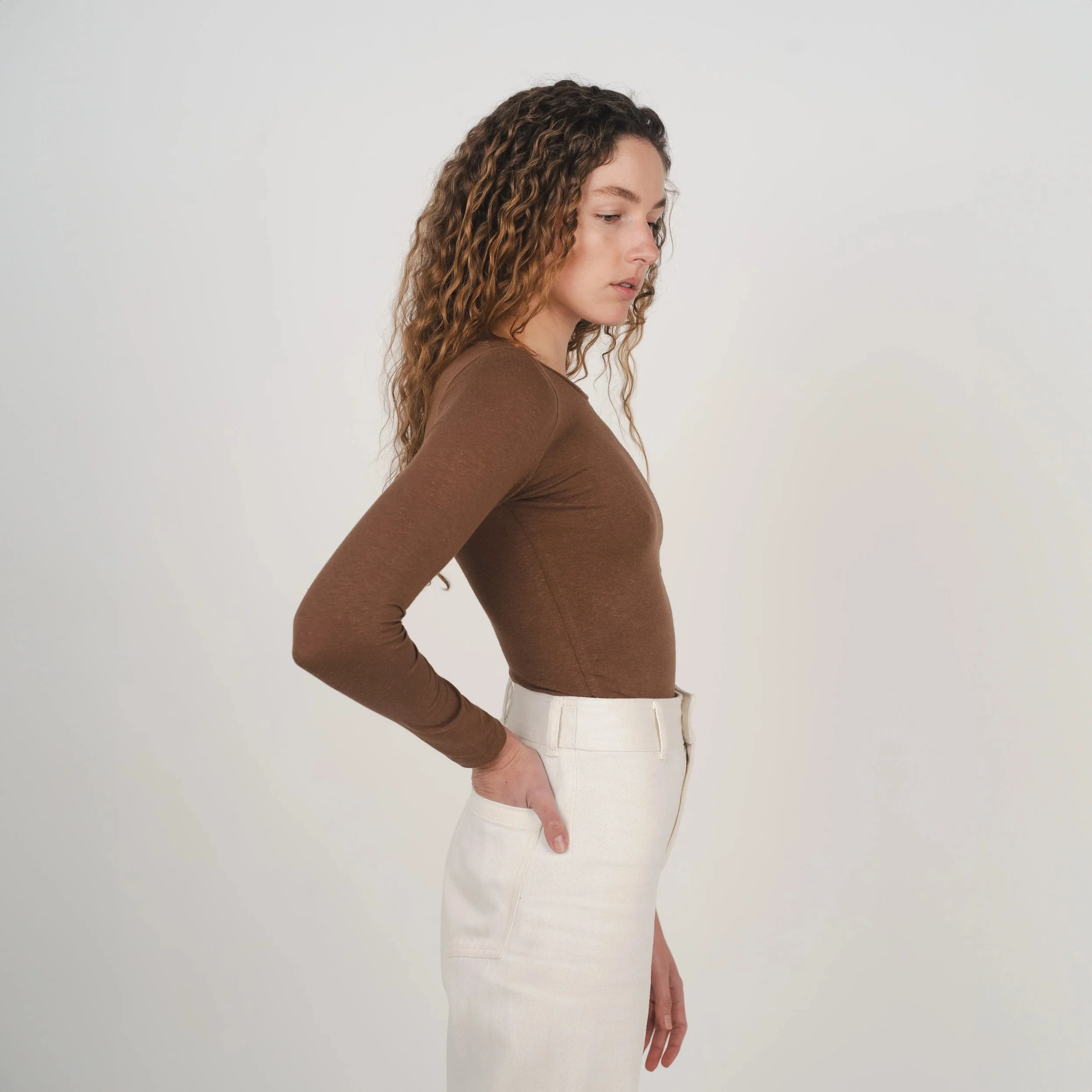 stretch-long-sleeve-top_toasted-coconut_04.jpg