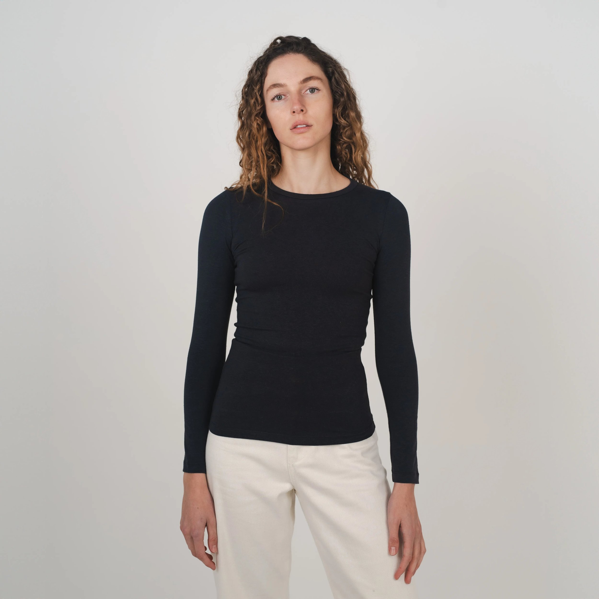 stretch-long-sleeve-top_night-sky_03.jpg