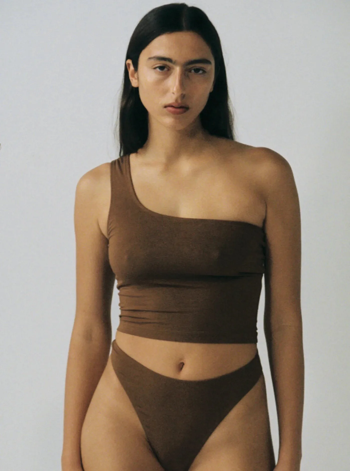 aroha-one-shoulder-top_earth_02_aroha_earth_studio1.jpg