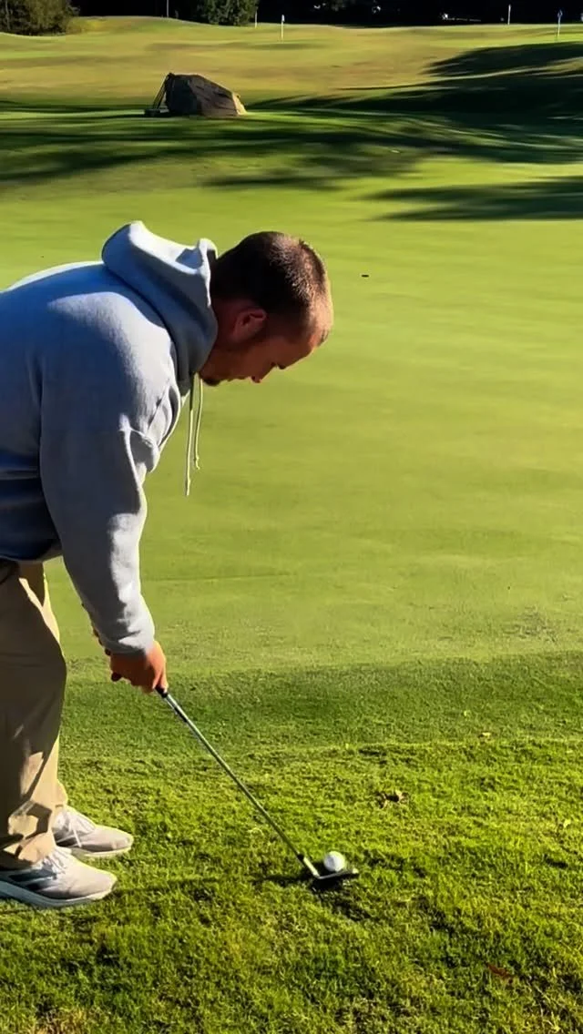 When you don’t have clubs at the course during your kids practice, you snag one out of his bag. Junior PW turned out better then my clubs would have!
📸 @briggs.neal