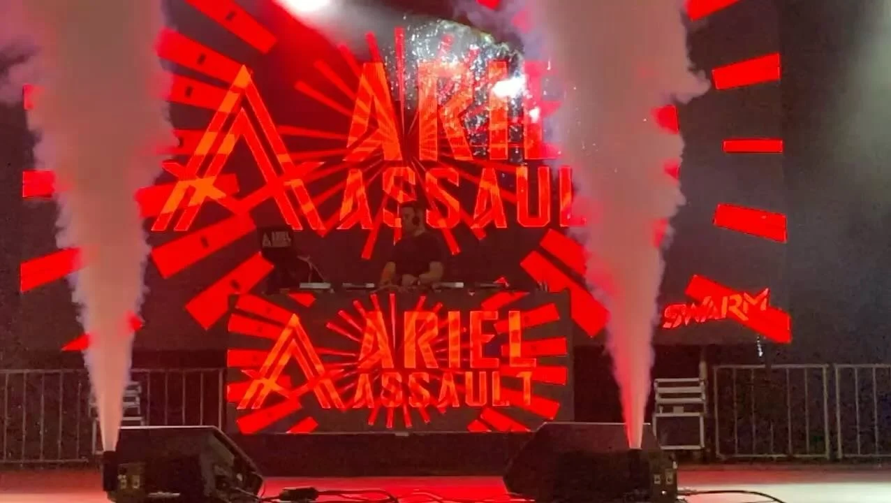 Cheers to anyone coming in red hot for 2024&hellip;No games, let&rsquo;s get it! 🔥🔥

#djlife #newyear #festival #motivated #miami #miamidjs