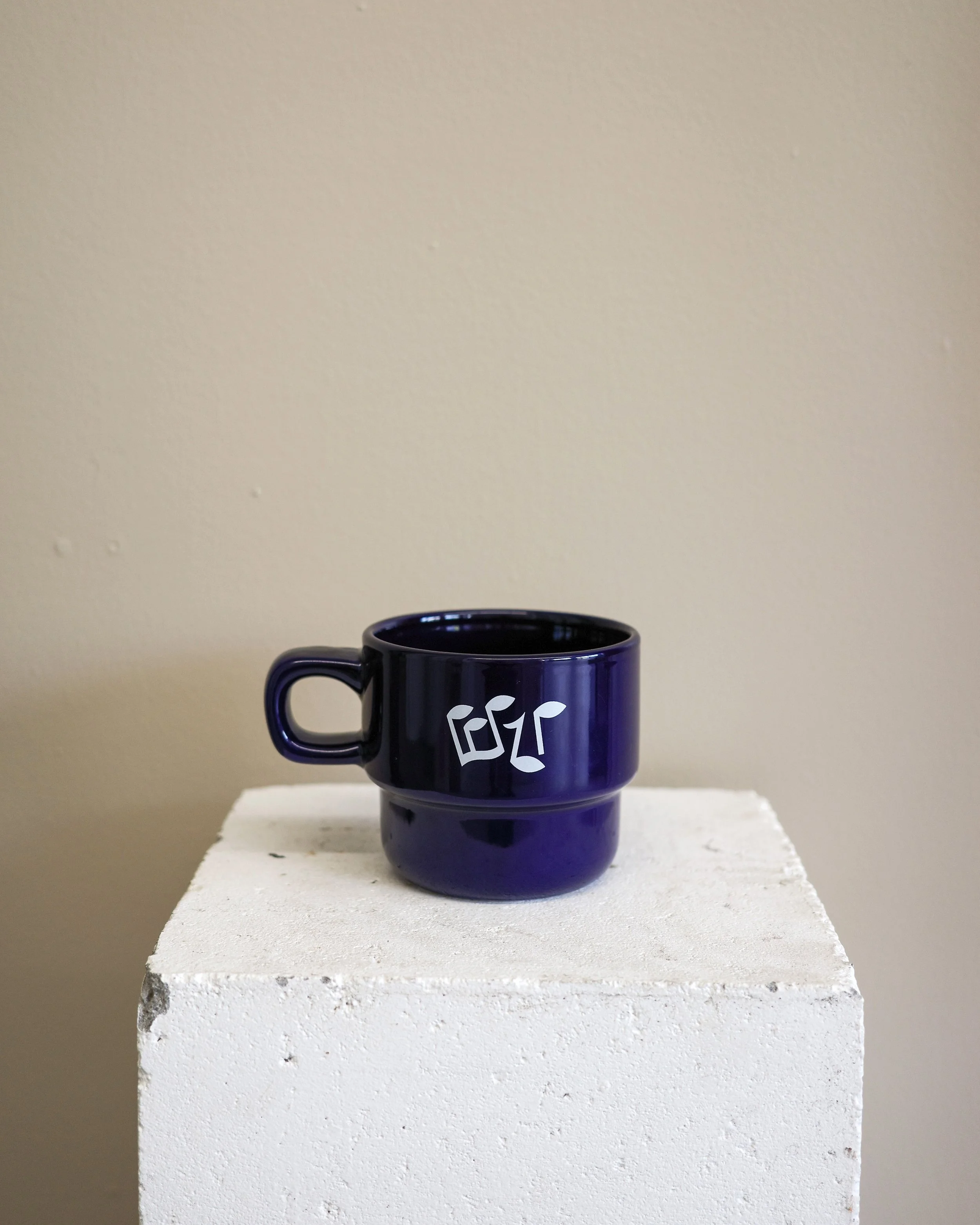 STUDIO MUG - NAVY