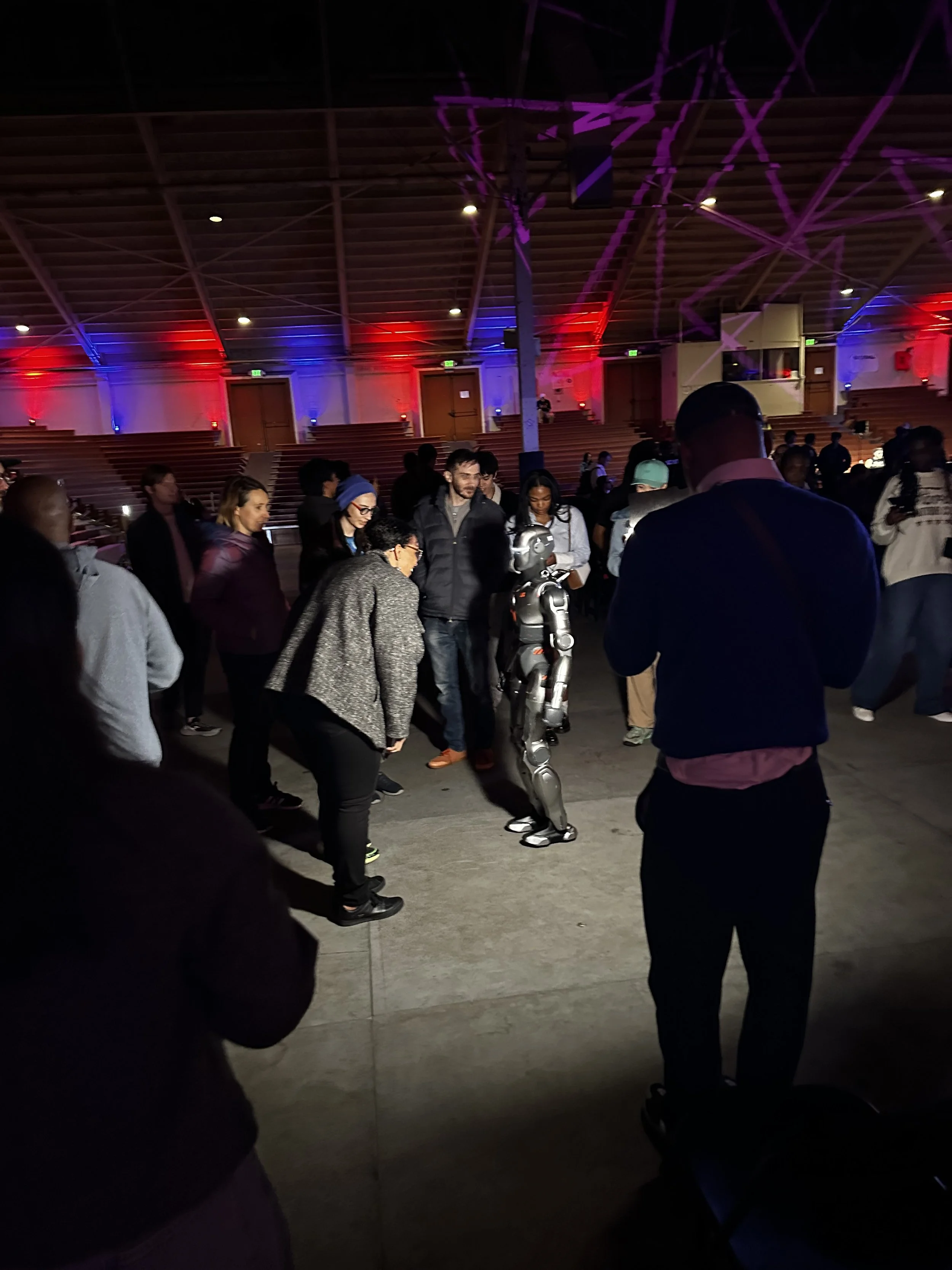 Engine AI Robotics Showcase @ REK