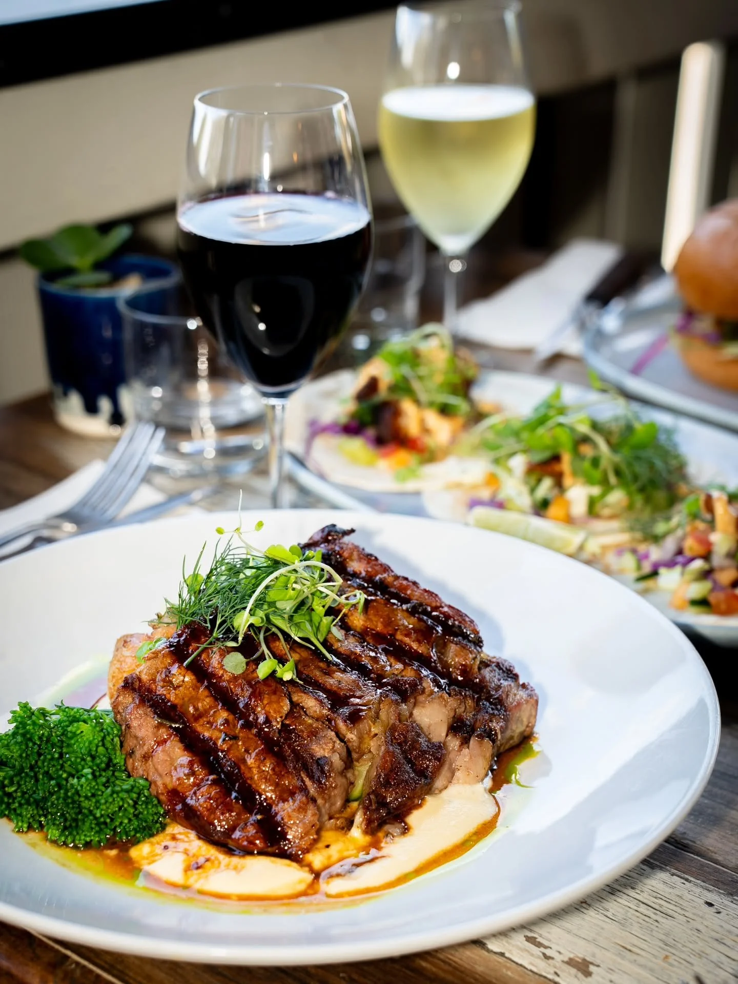 ​Good food is meant to be shared with everyone&mdash;no exceptions! 🍽️✨

​At Six Beaches, we take dietary requirements seriously. Whether you&rsquo;re gluten-free, celiac, vegan, vegetarian, or anything in between, our kitchen goes above and beyond 