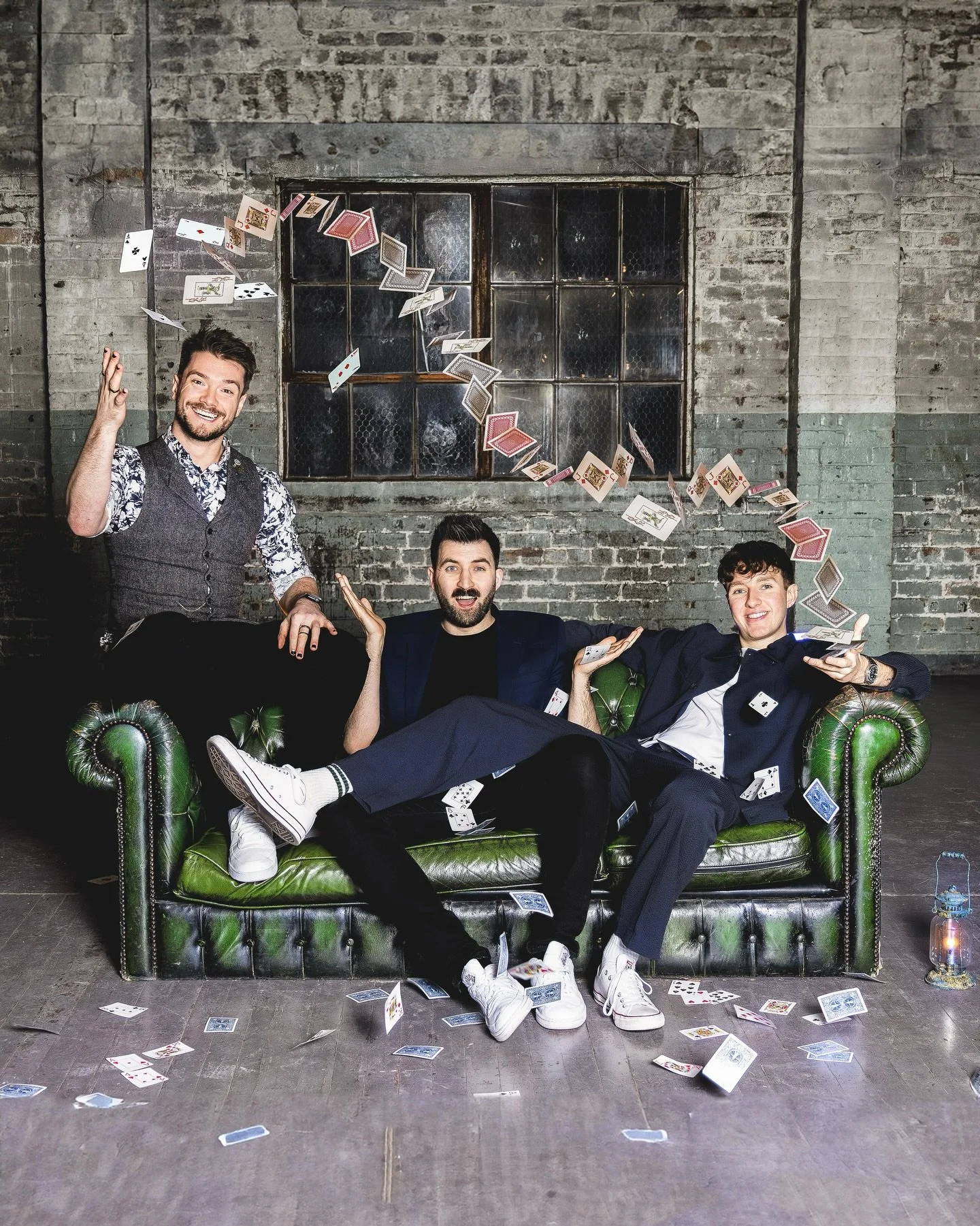 Only ONE WEEK until our short run of CHRISTMAS SHOWS at @edmagicfest 🤩🎁

Tickets are still flying out so get them while you can!

🎟️ link in bio