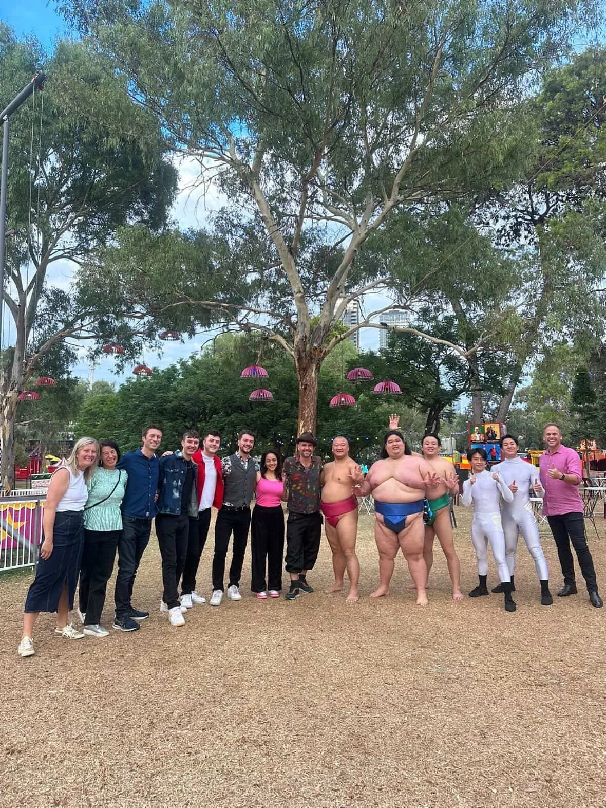 We had SUCH a blast this morning, bright and early (a 6am call!) with @mr_timdavies on @thetodayshow representing @thegardenofud 🤩

We got to show off one of our FAVOURITE illusions - we hope you all enjoyed it! 🪄

Thanks to @_bpublicrelations for 