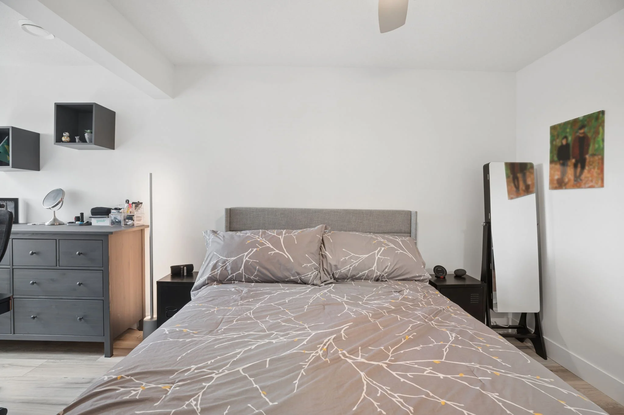 19-web-or-mls-202-3082 Dayanee Springs Blvd_019.jpg