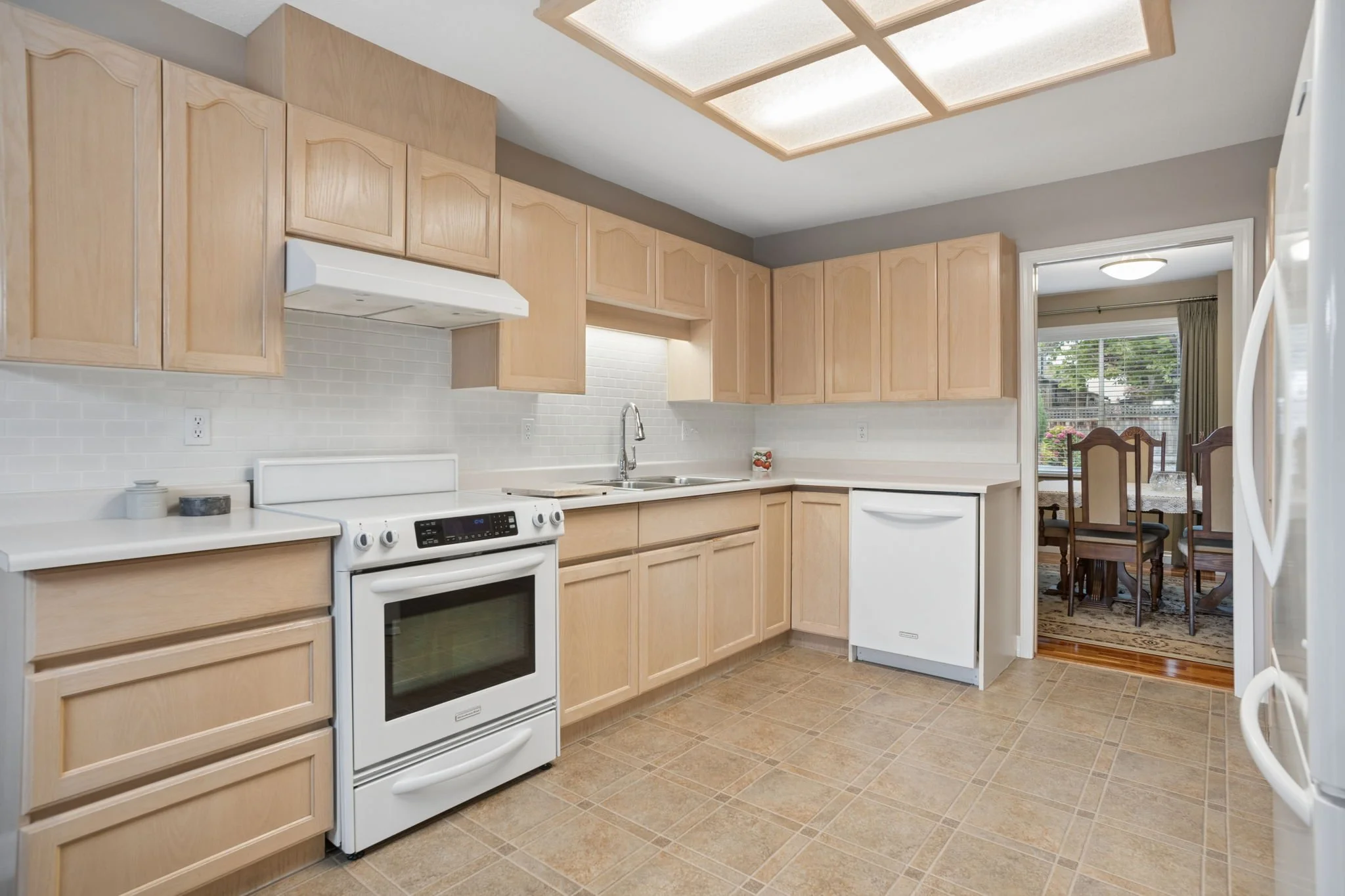 18-web-or-mls-3-8567_018.jpg