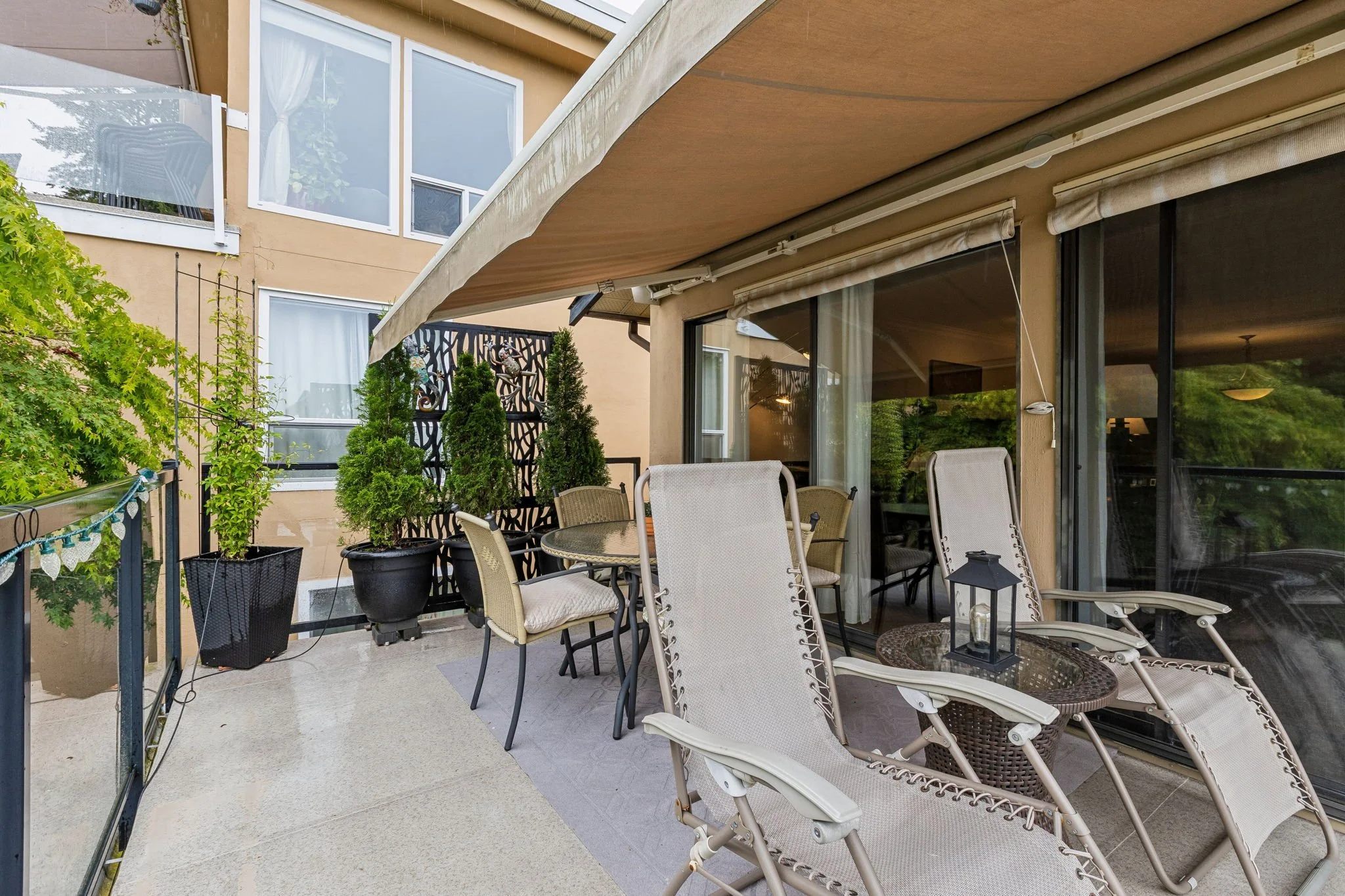 35-web-or-mls-3491 St George Ave_035.jpg