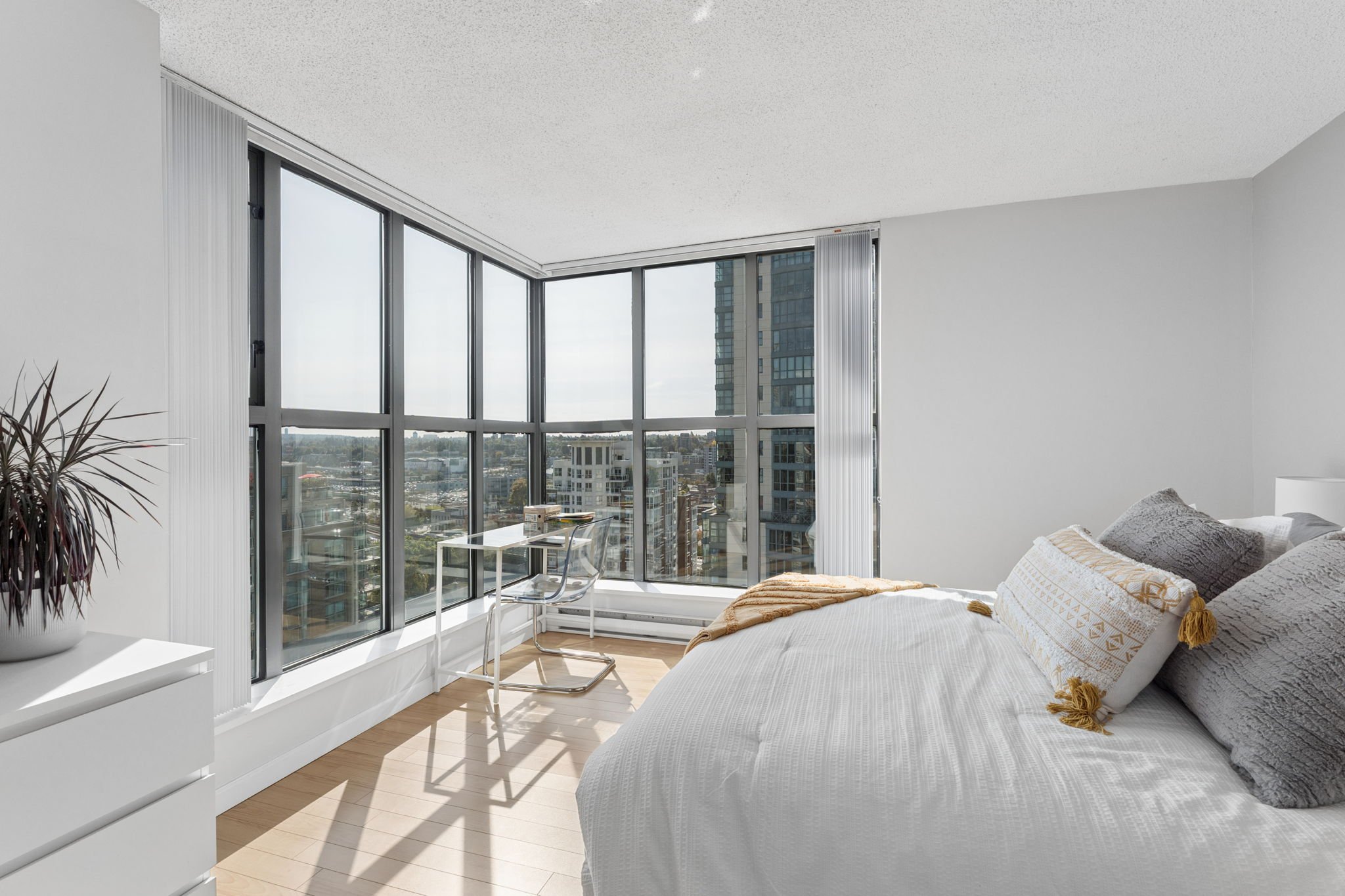 19-web-or-mls-1603-1128Quebec_021.jpg