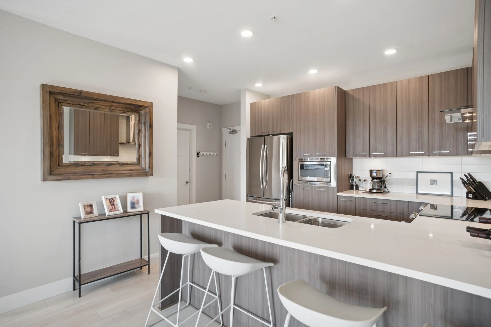 17-web-or-mls-228-4690Hawk_017.jpg