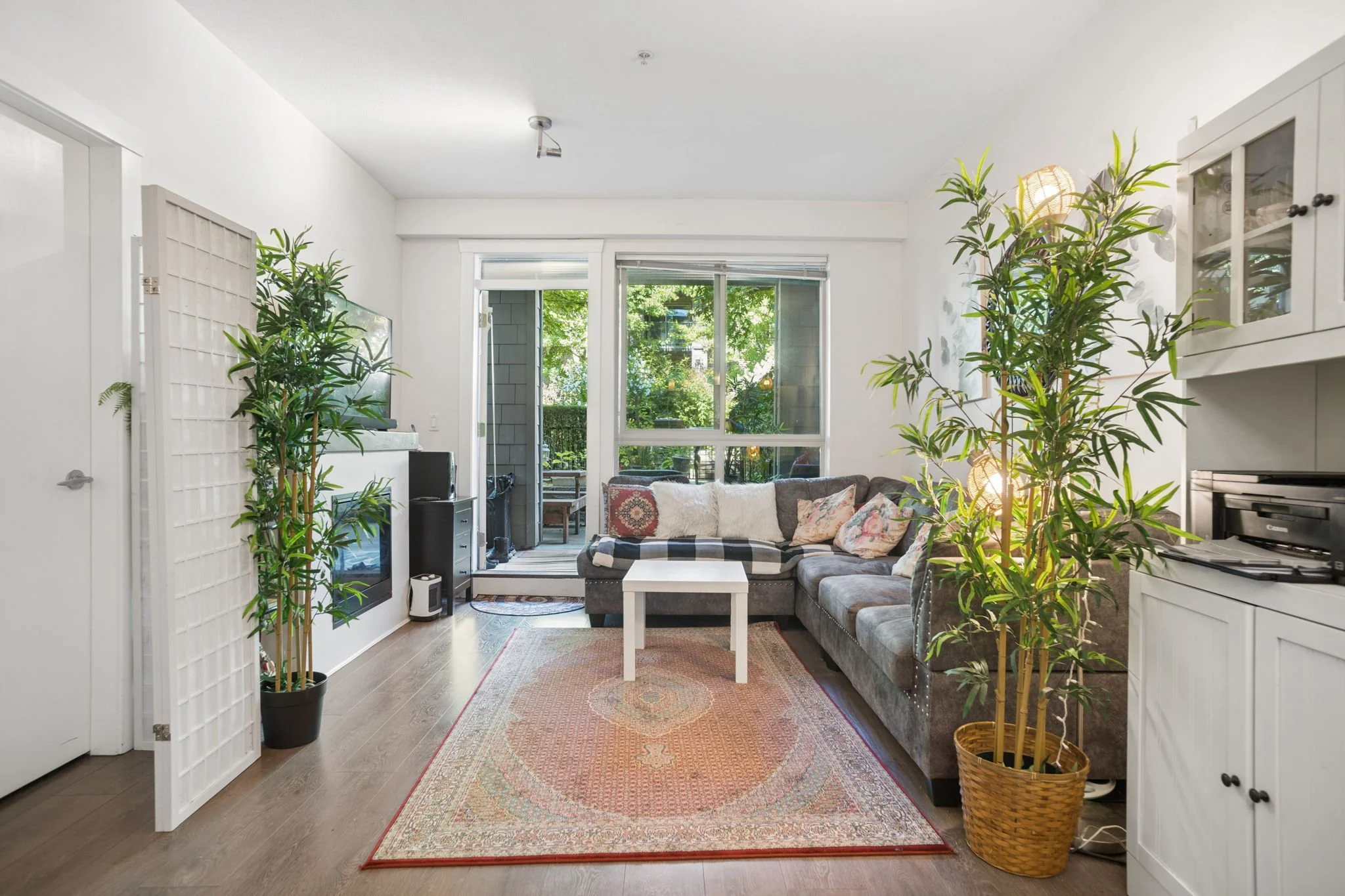 8-web-or-mls-107-7478 Byrnepark Walk_008.jpg