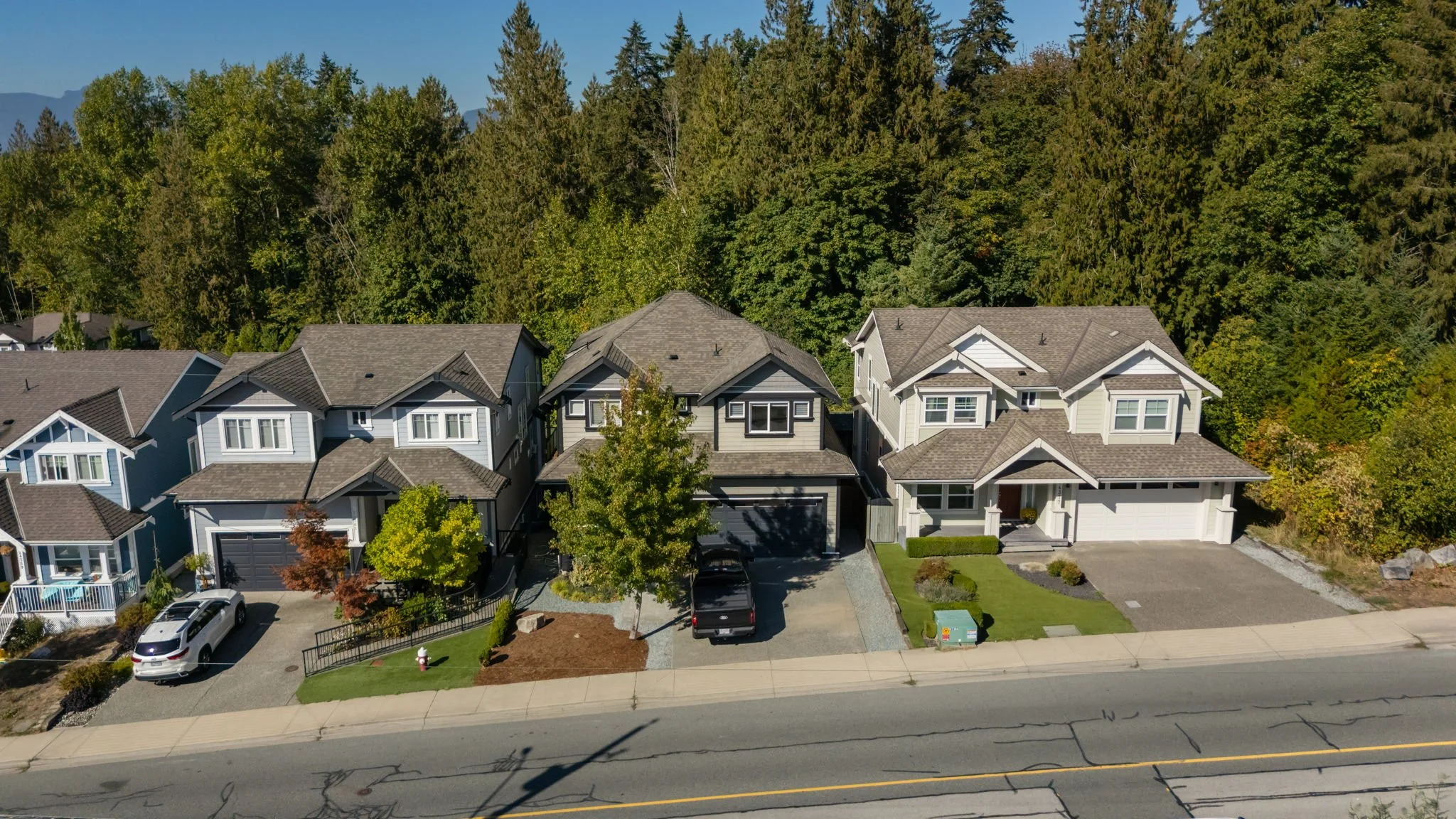 63-web-or-mls-24371104Ave_063.jpg