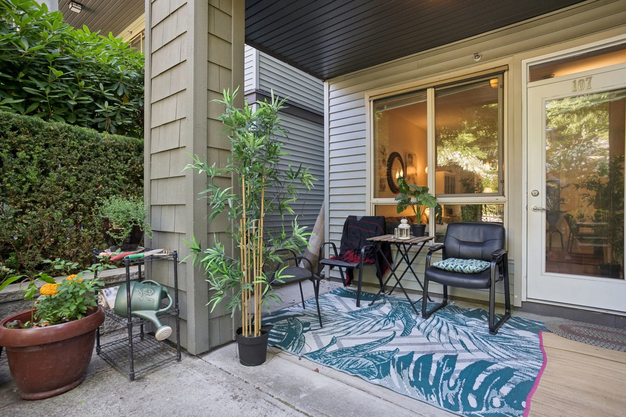 5-web-or-mls-107-7478 Byrnepark Walk_005.jpg