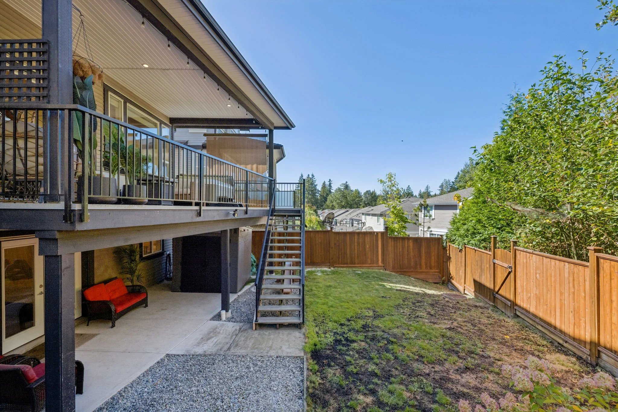 56-web-or-mls-24371104Ave_056.jpg