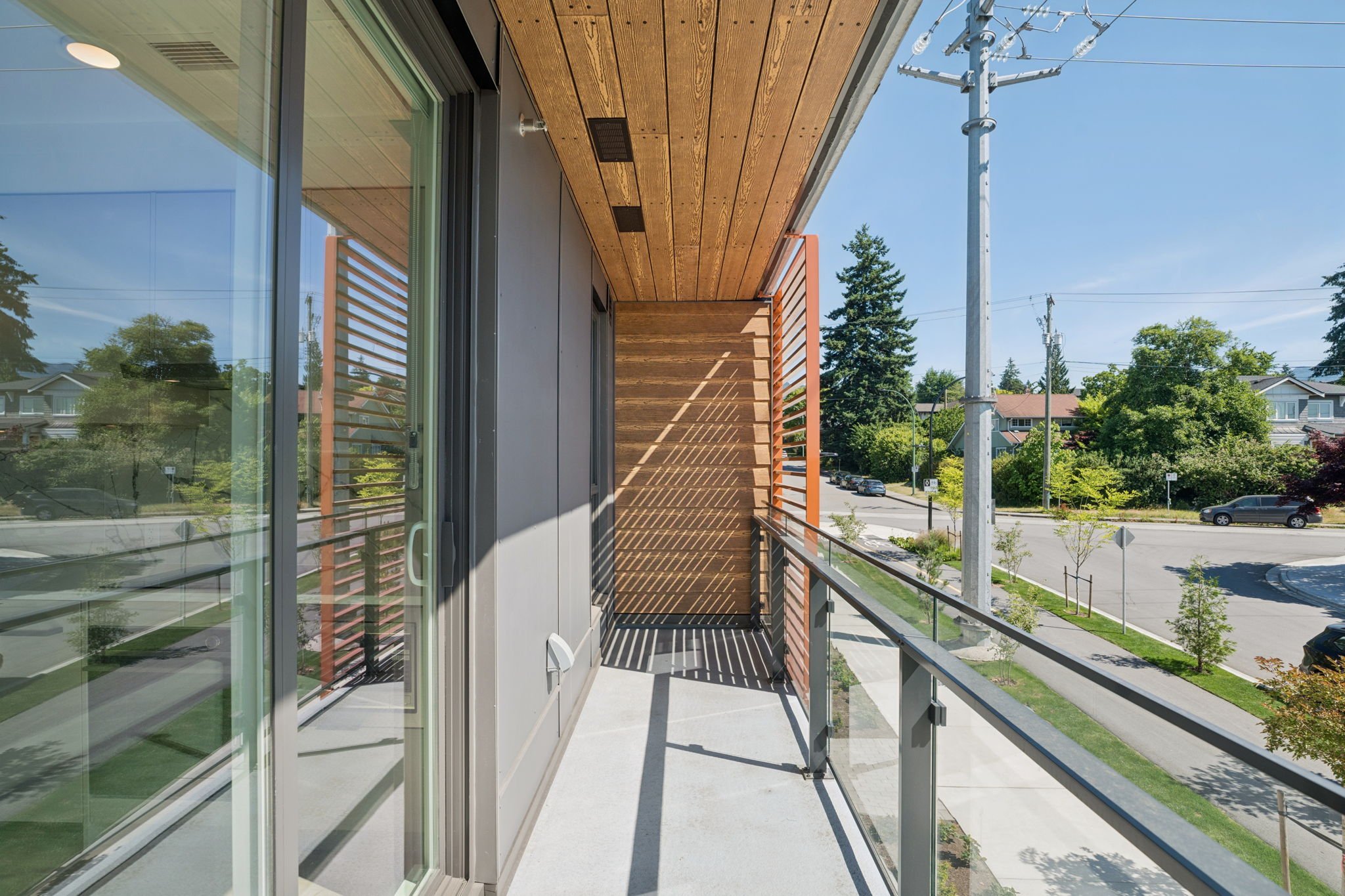 40-web-or-mls-204-333 St Davids Ave_040.jpg