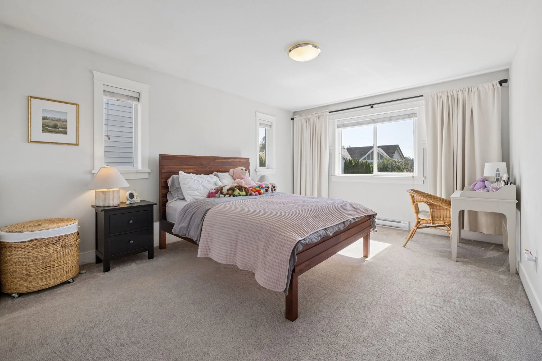 27-web-or-mls-24371104Ave_027.jpg