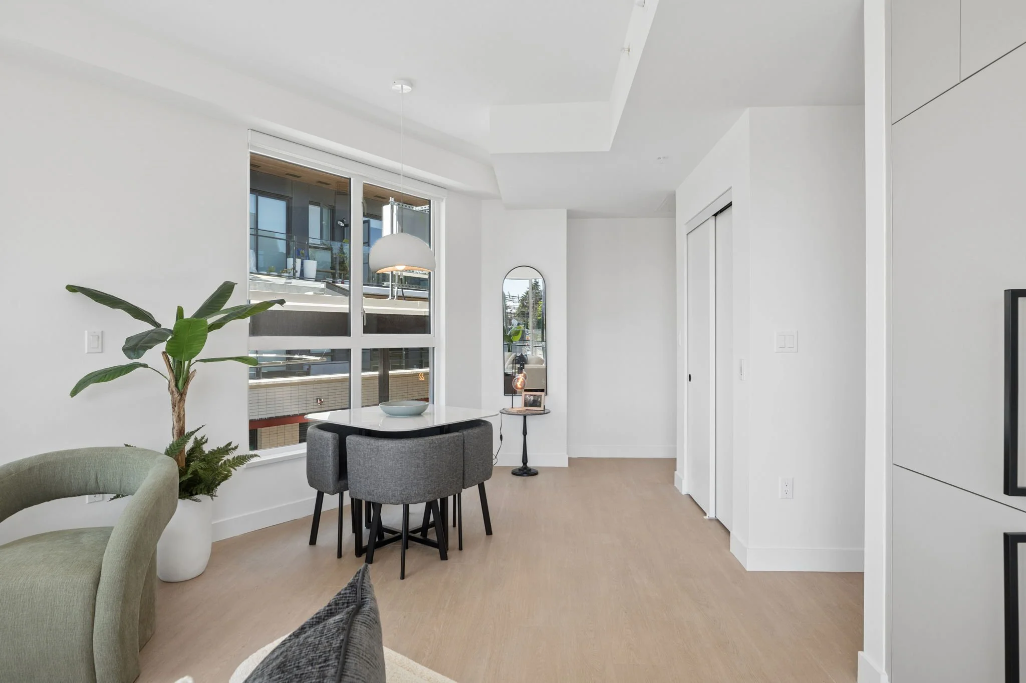 23-web-or-mls-204-333 St Davids Ave_023.jpg
