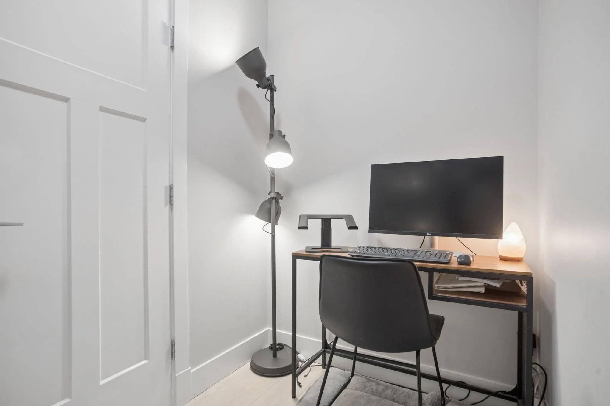 28-web-or-mls-228-4690Hawk_028.jpg