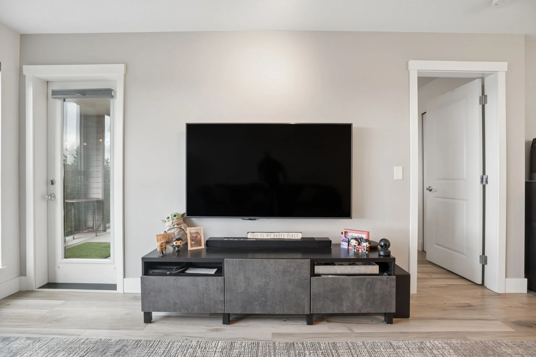 5-web-or-mls-202-3082 Dayanee Springs Blvd_005.jpg