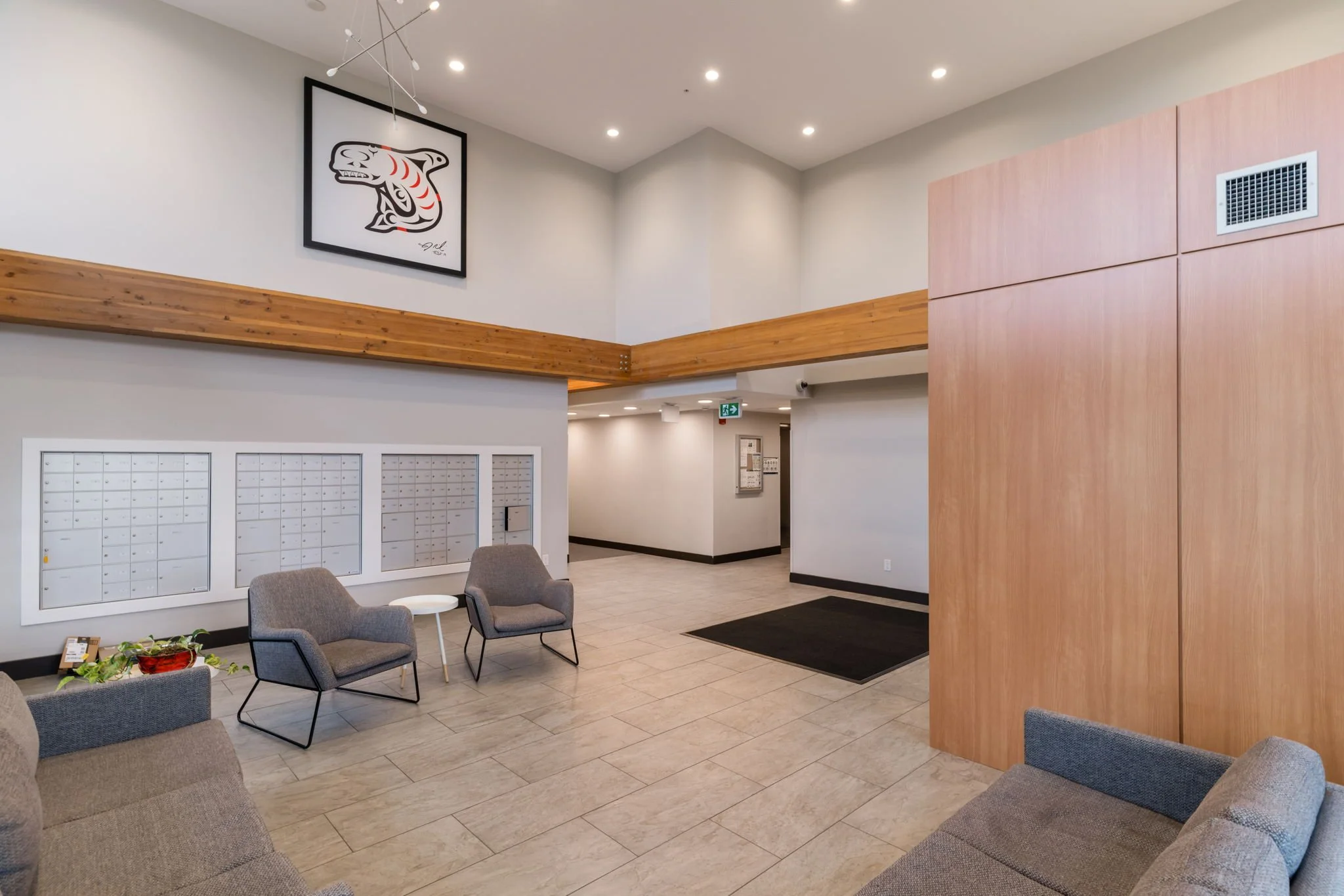 8-web-or-mls-228-4690Hawk_008.jpg