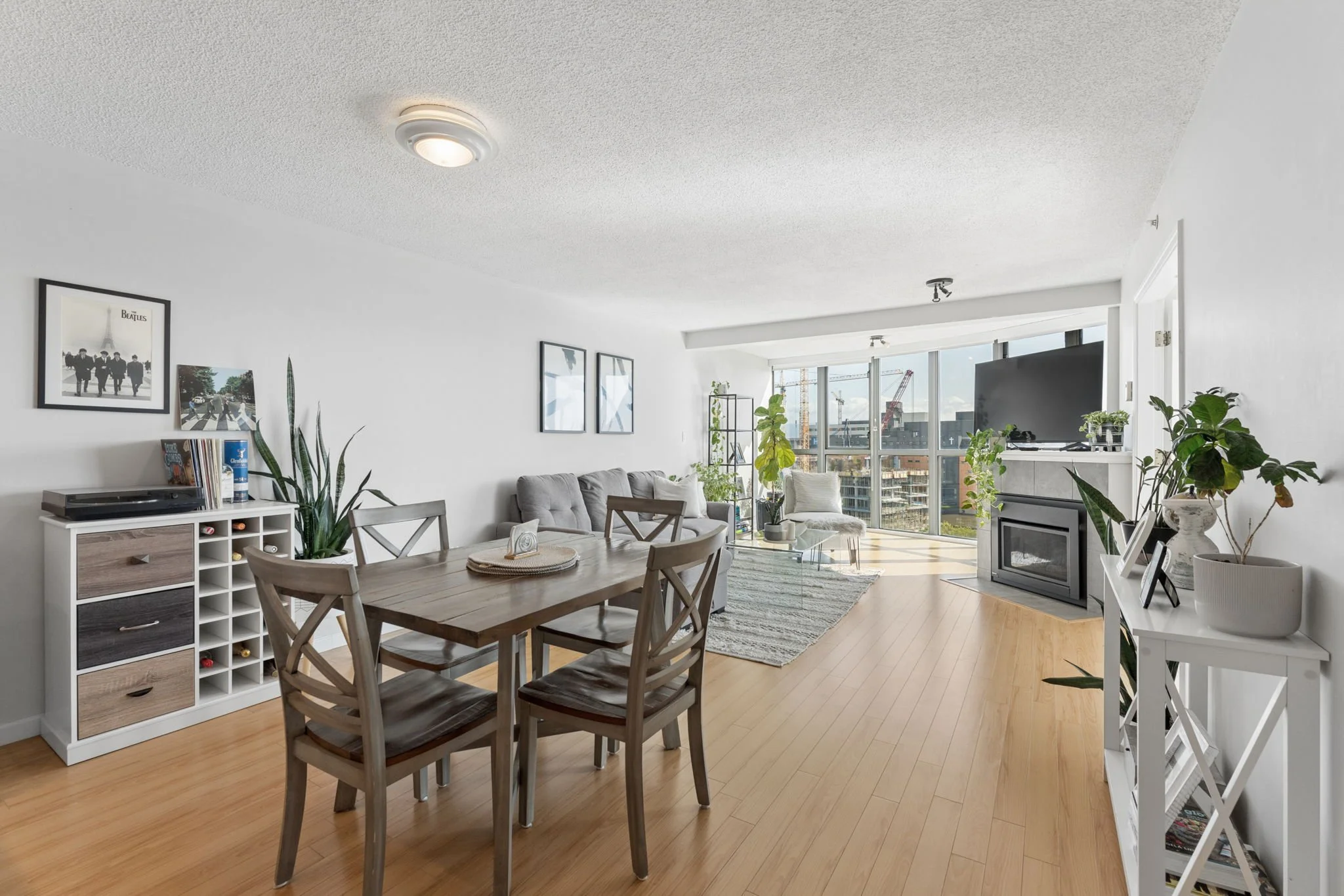 7-web-or-mls-1603-1128Quebec_009.jpg