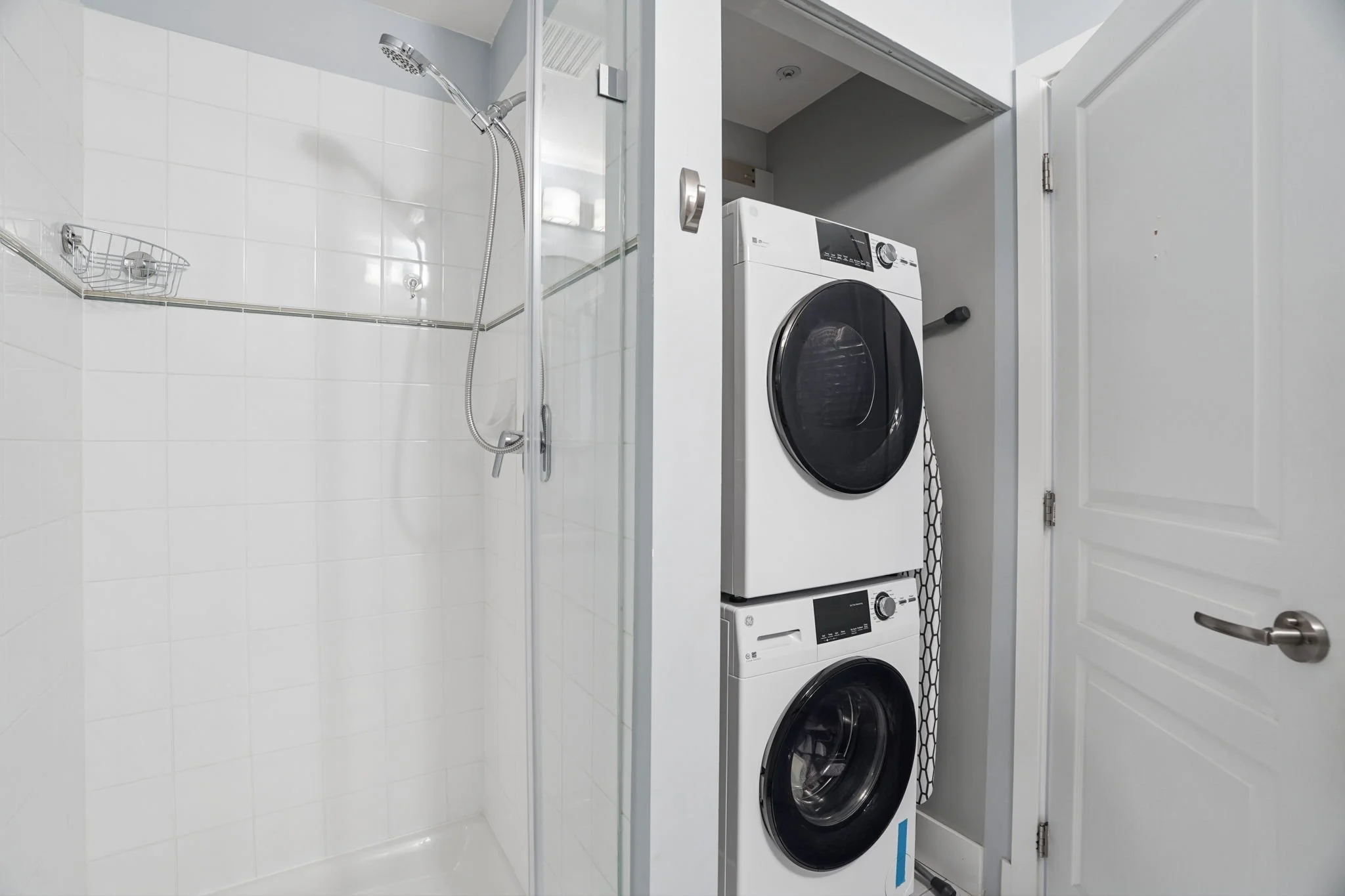 35-web-or-mls-311-2020 E Kent Ave_035.jpg